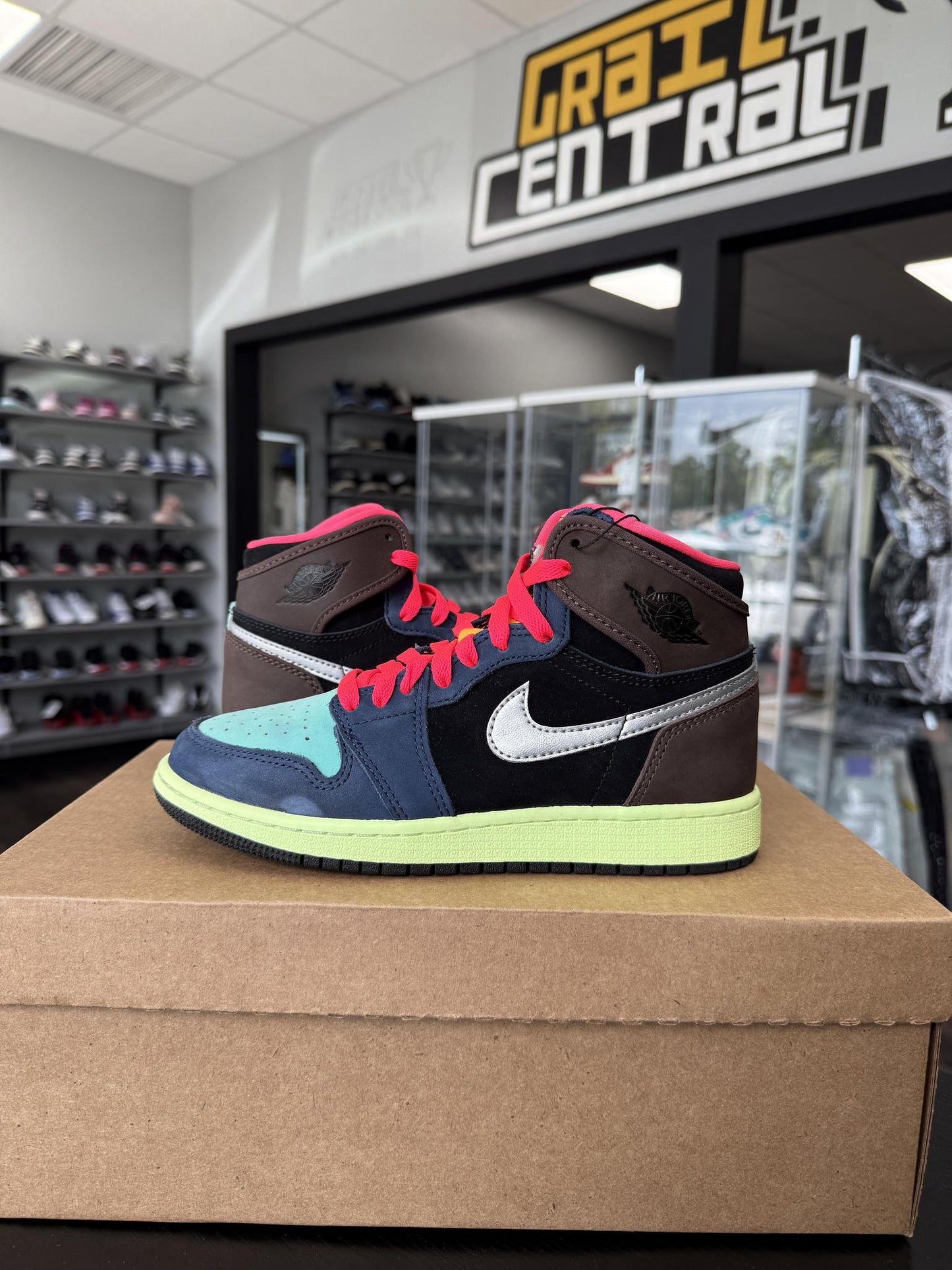 Jordan 1 "Tokyo Bio Hack" Used Size 4.5Y/6W