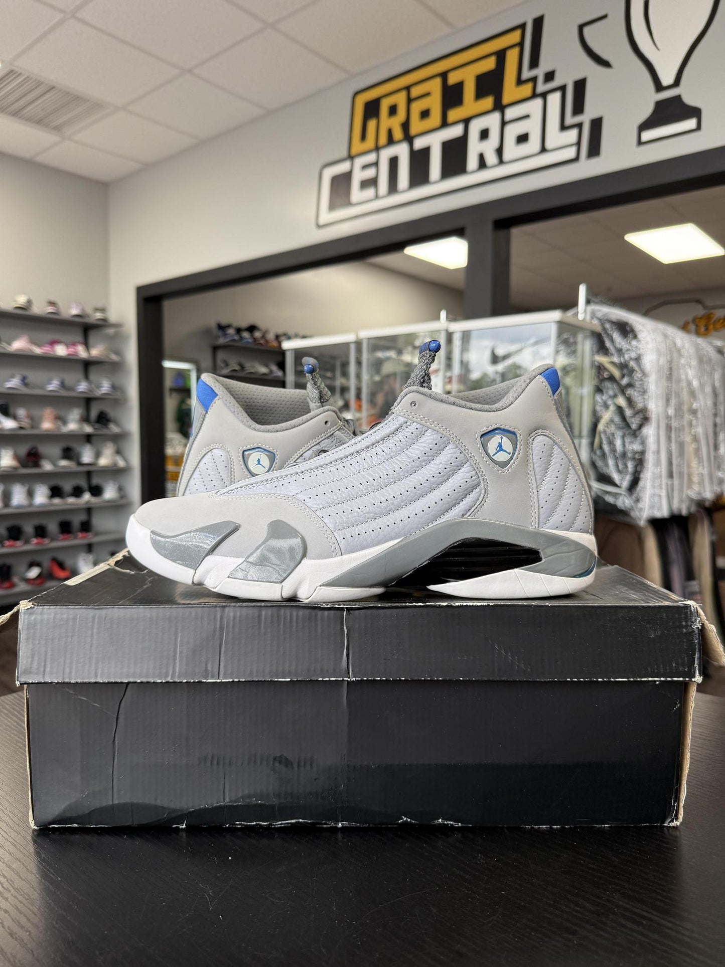 Jordan 14 "Wolf Grey" Used Size 11.5