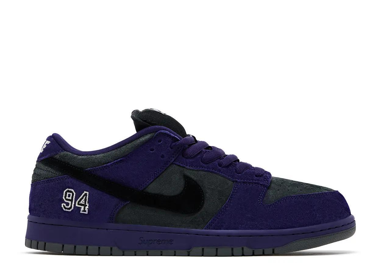 Nike SB Dunk Low x Supreme "Ink"