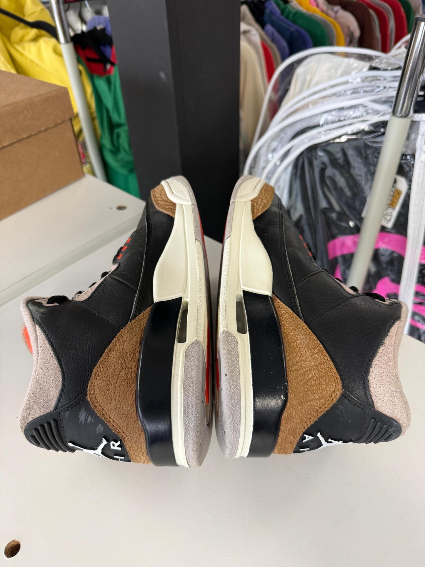 Jordan 3 "Desert Elephant" Used Size 8