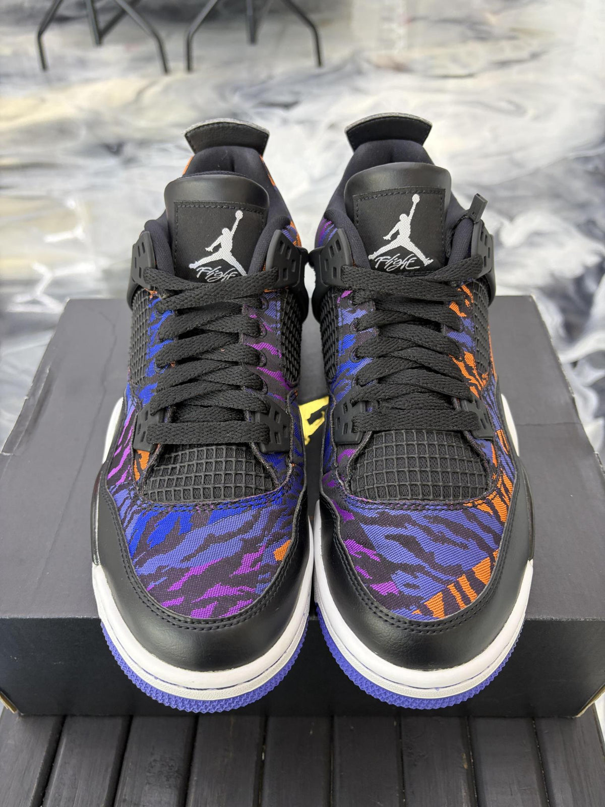 Jordan 4 Retro "Black Rush Violet" Size 6.5Y/8W