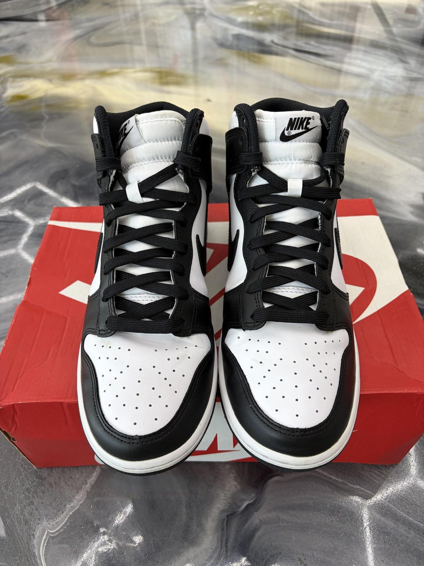 Nike "Panda" Dunk High Used Size 9