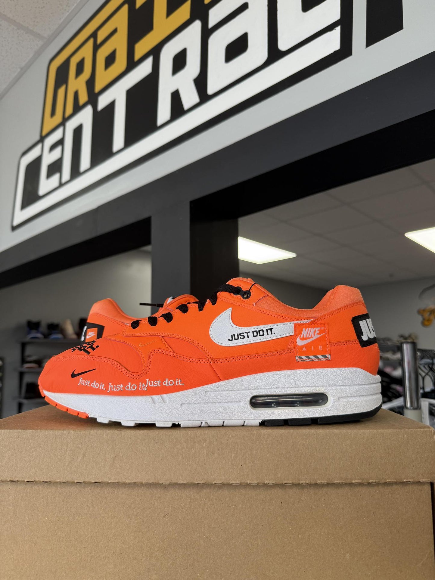 Air Max 1 "Just Do It" Used Size 12