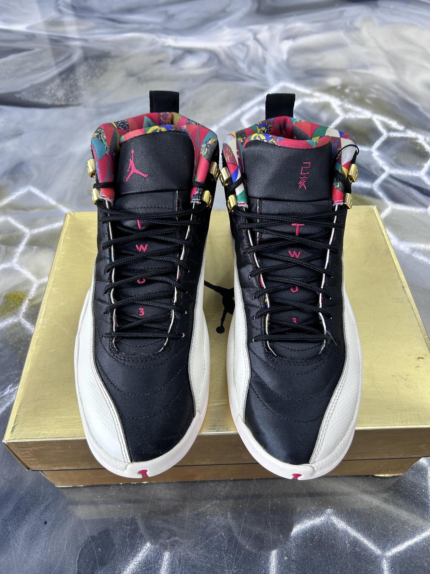 Jordan 12 "CNY" Used Size 10