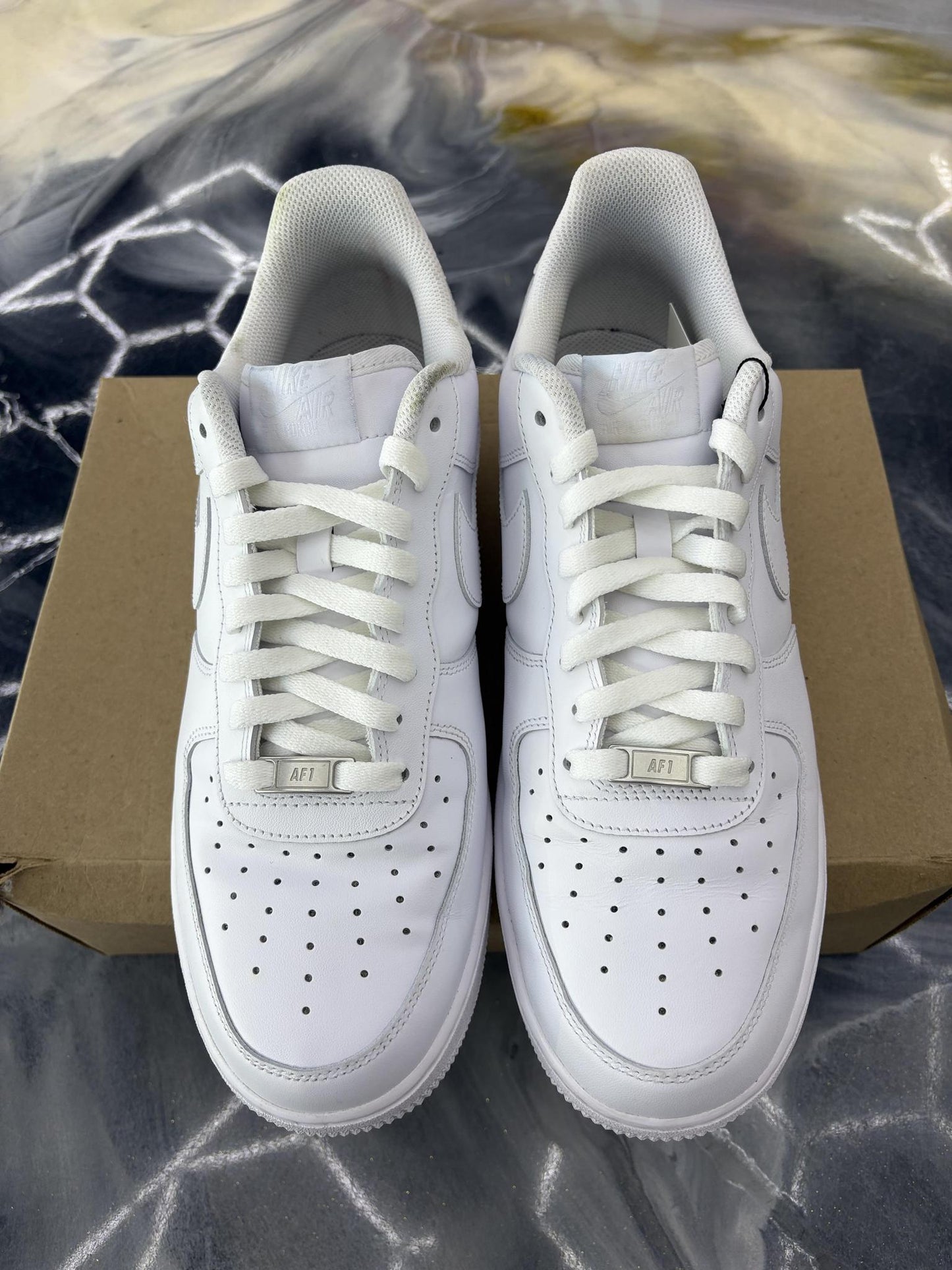 Nike Air Force One "White" Used Size 11.5