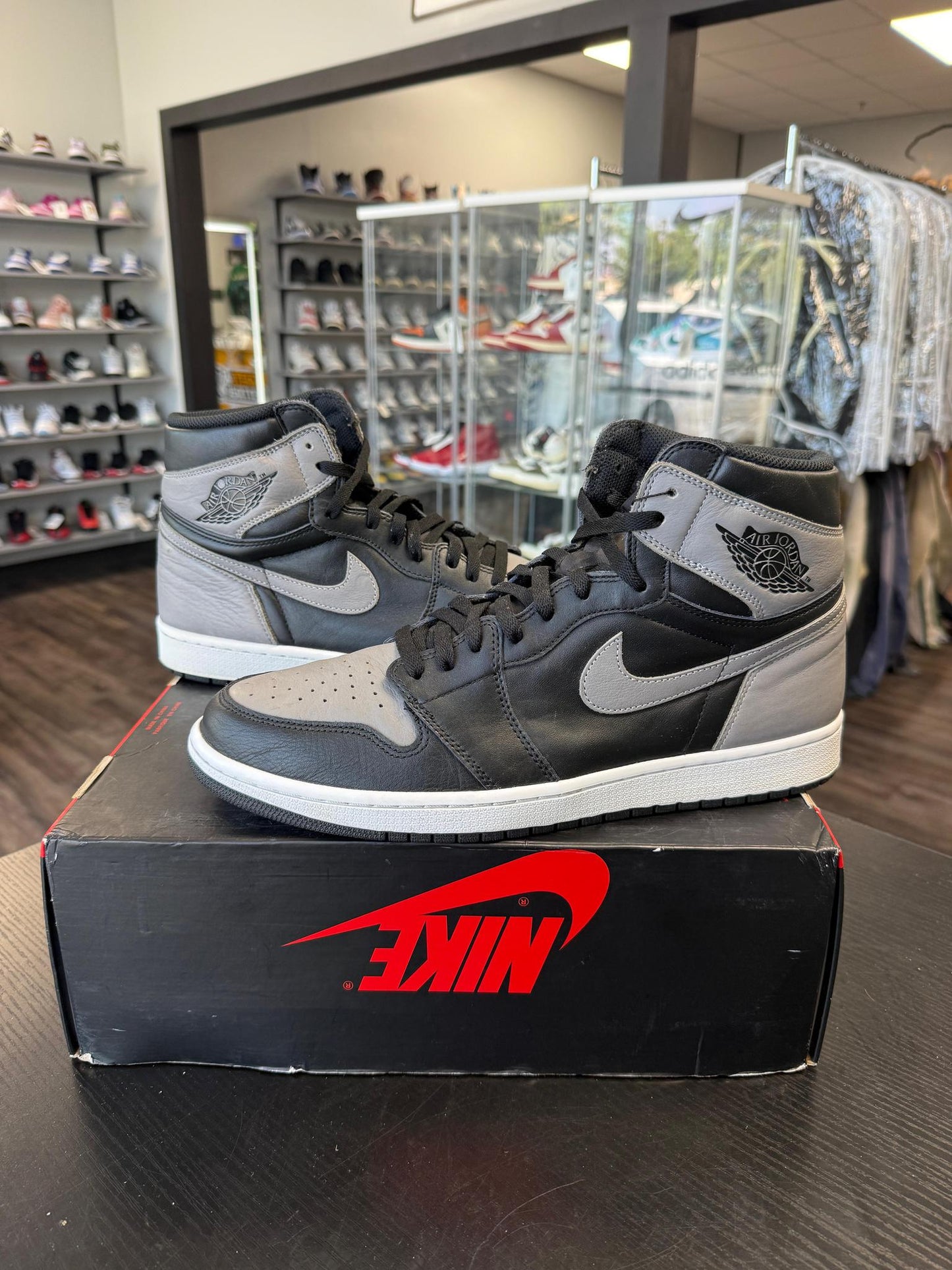 Jordan 1 "Shadow" Used Size 14