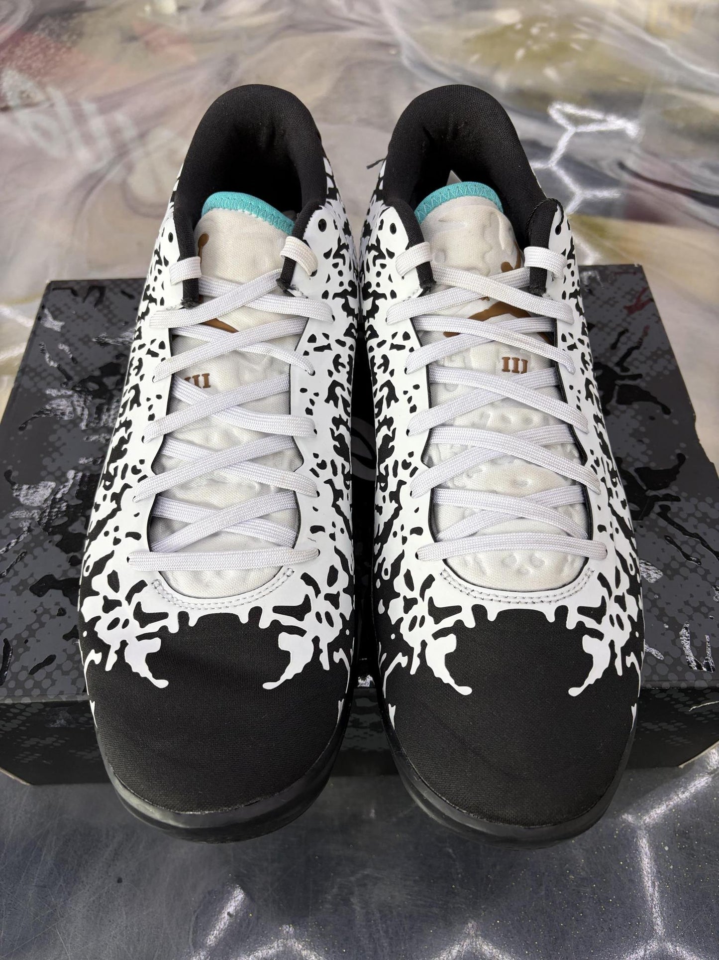 Jordan Zion 3 "Pressure" Used Size 12