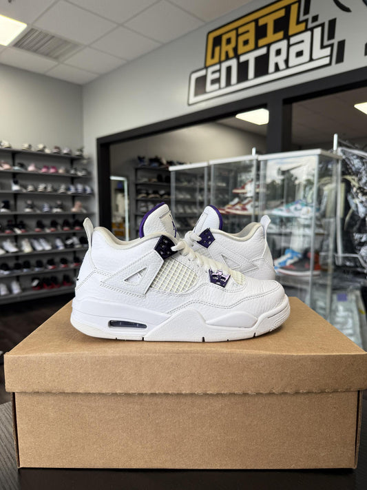 Jordan 4 "Metallic Purple" Used Size 5Y/6.5W