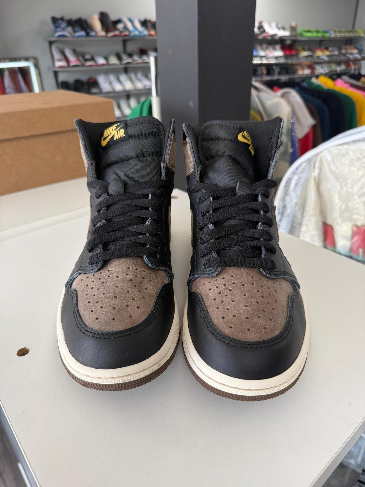 Jordan 1 "Palomino" Used Size 9