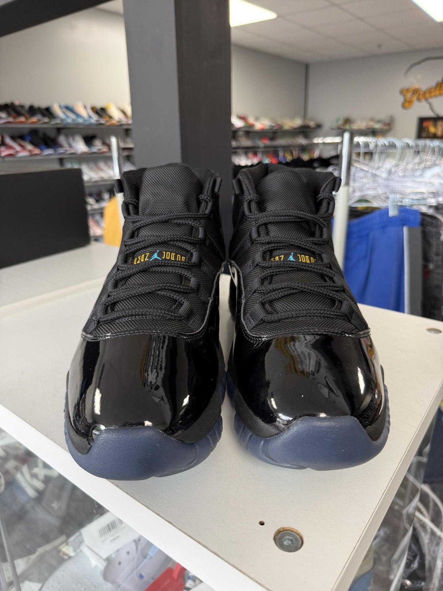 Jordan 11 "Gamma" Used Size 13