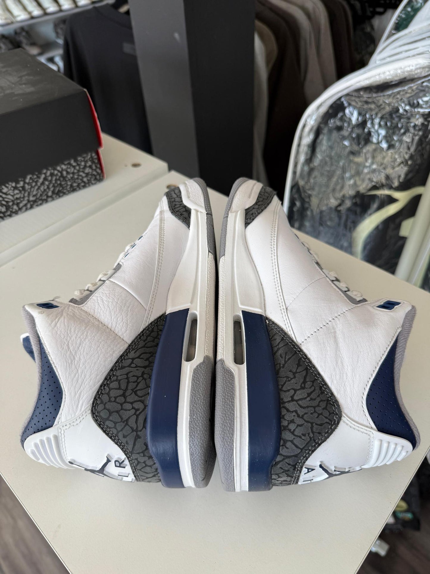Jordan 3 "Midnight Navy" Used Size 7Y/8.5W
