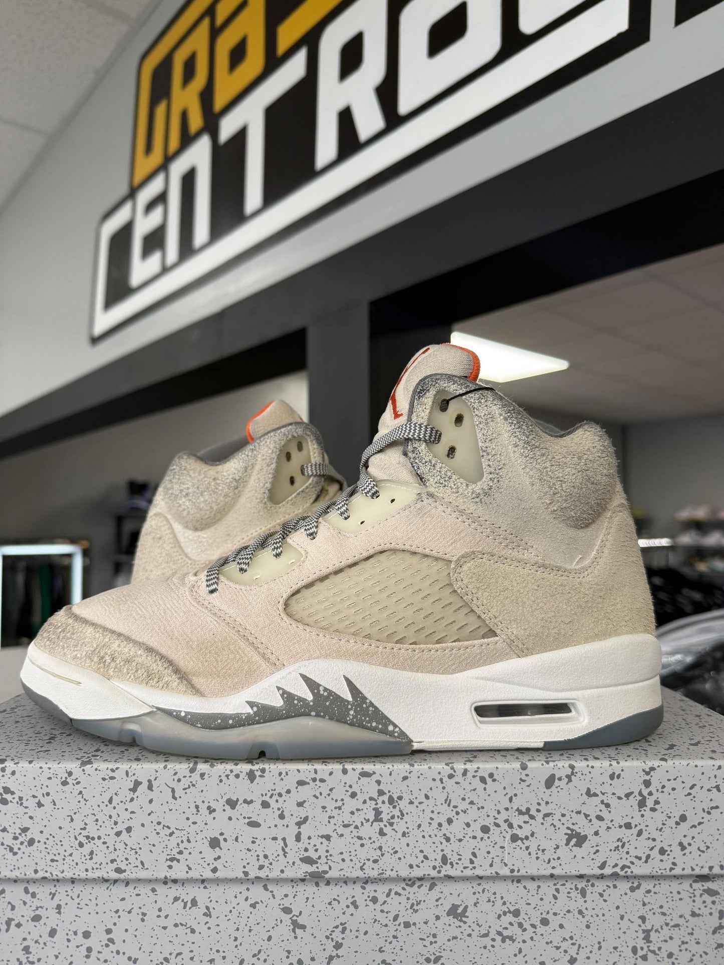 Jordan 5 "Craft" Used Size 9.5