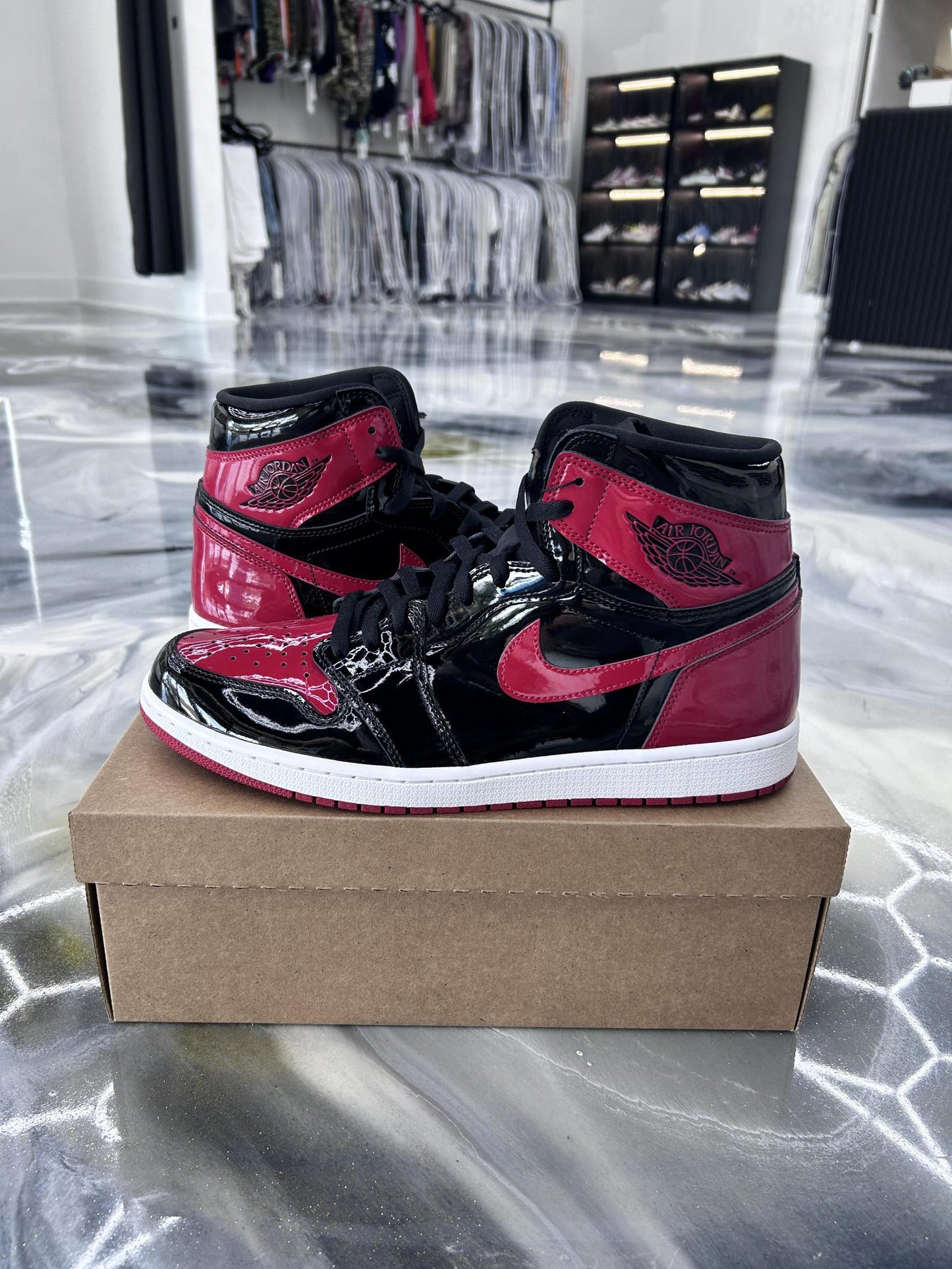 Jordan 1 "Patent Bred" Used Size 14