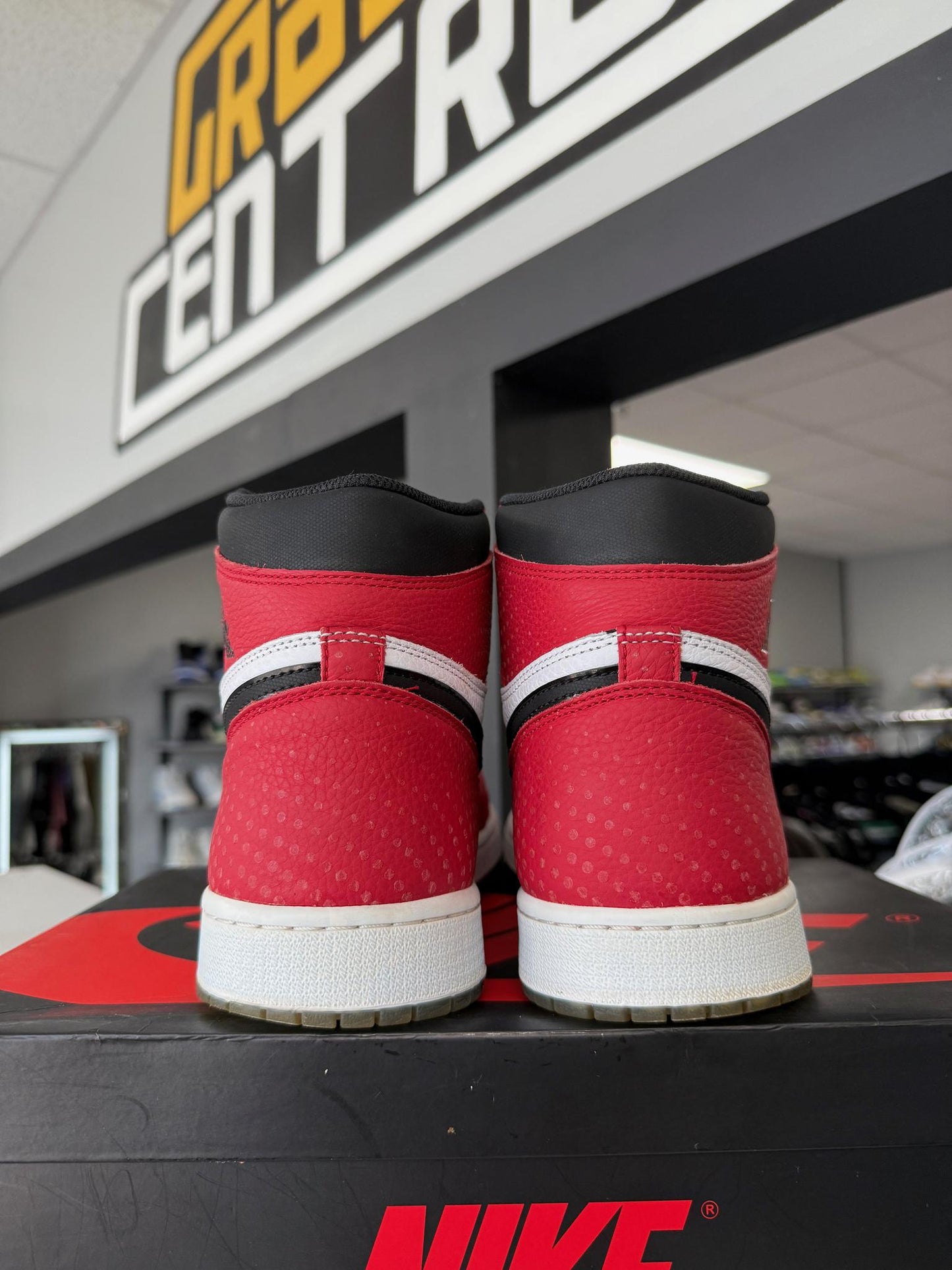 Jordan 1 Spider Man "Origin Story" Used Size 13