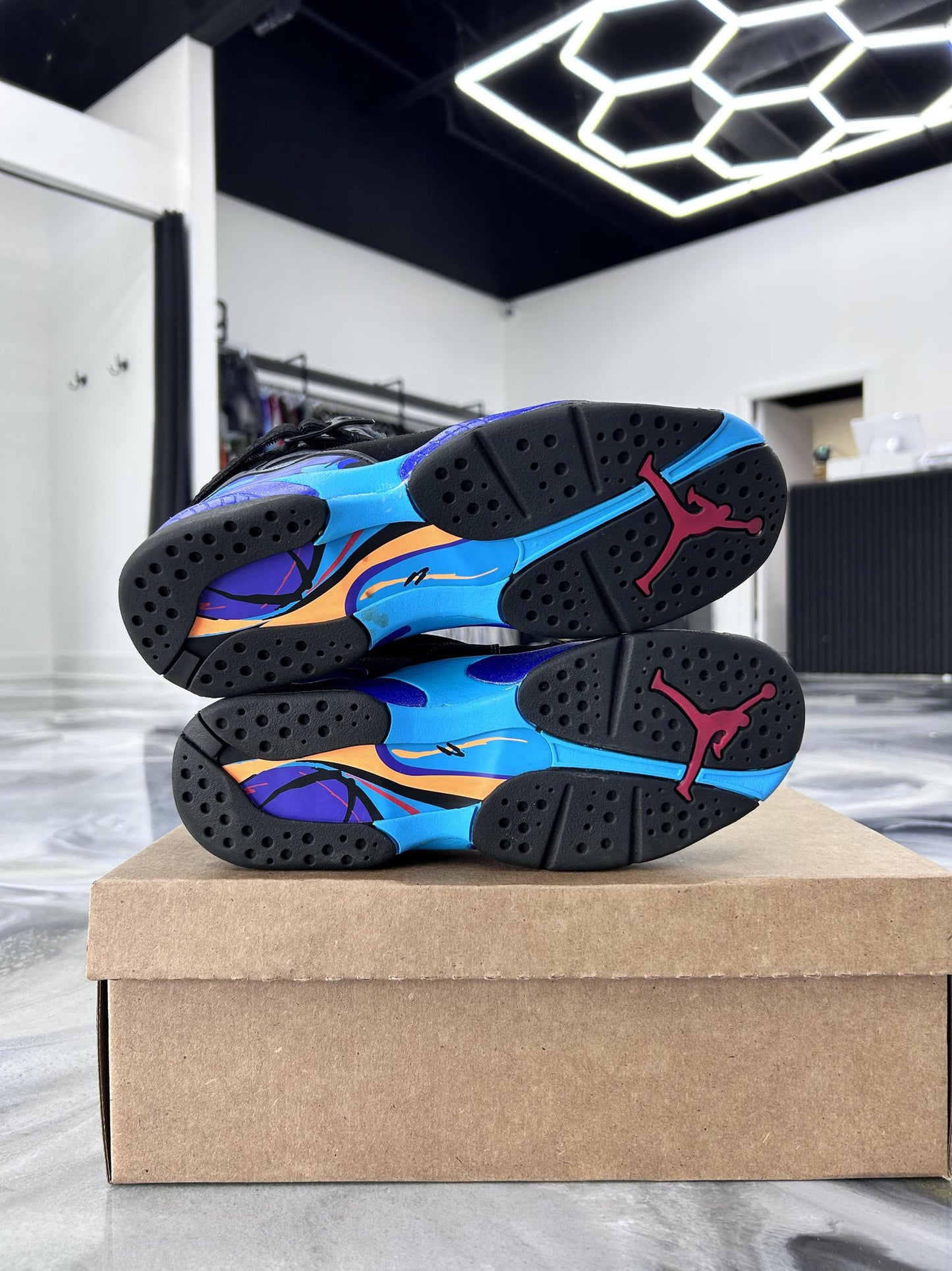Jordan 8 "Aqua" Used Size 7Y/8.5W