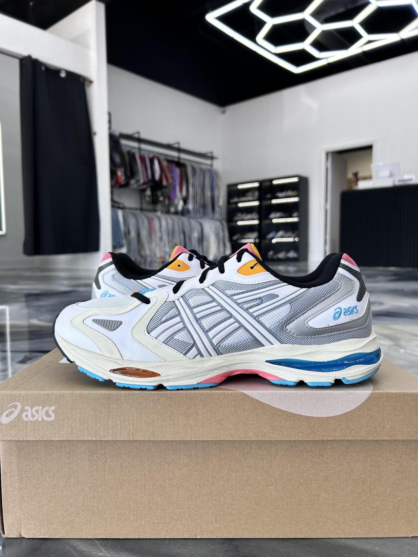 Asics Gel K1011 "White Pure Silver" Used Size 12