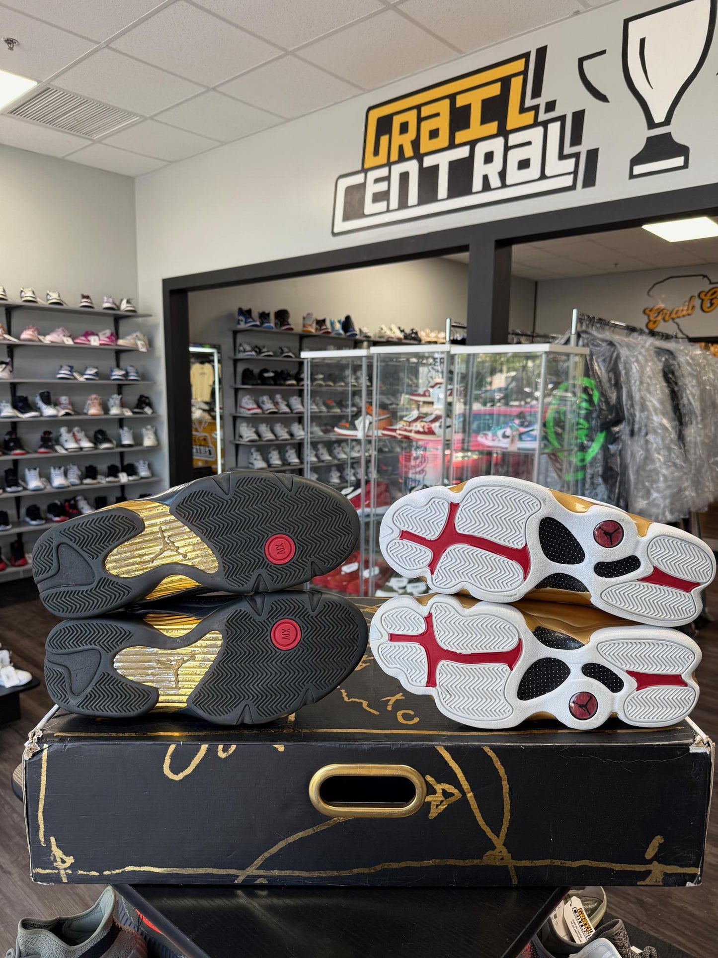 Jordan 13/14 "Defining Moments Pack" Used Size 13