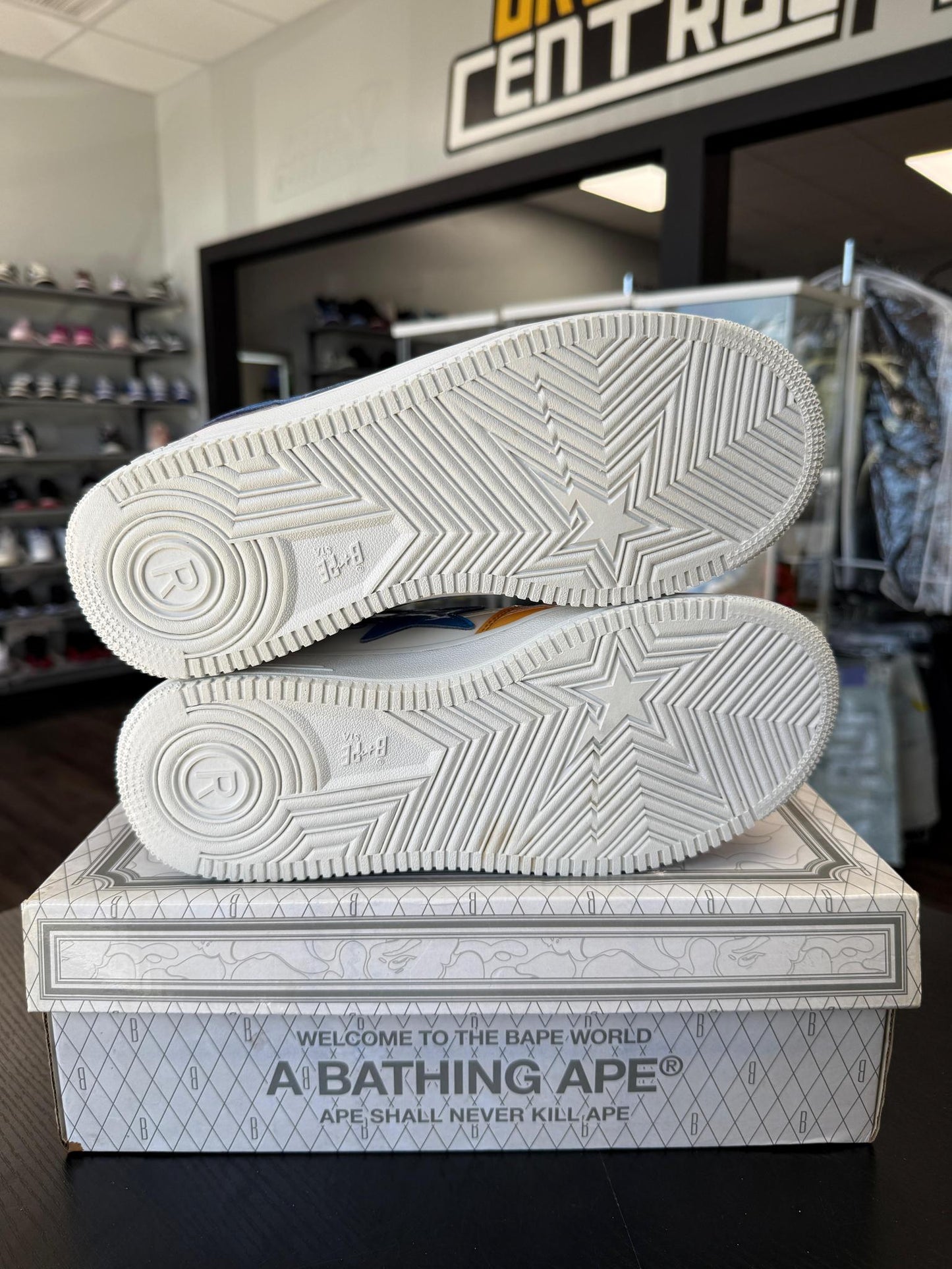 A Bathing Ape BapeSta "Multi Color" Used Size 8