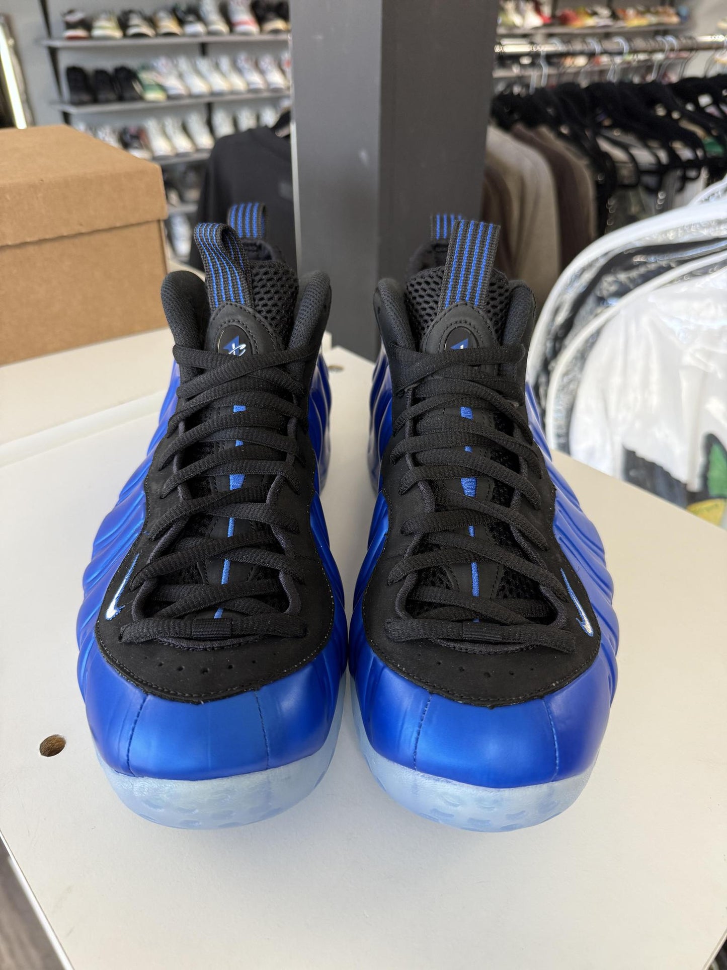 Nike Foamposite "Royal" Used Size 10.5