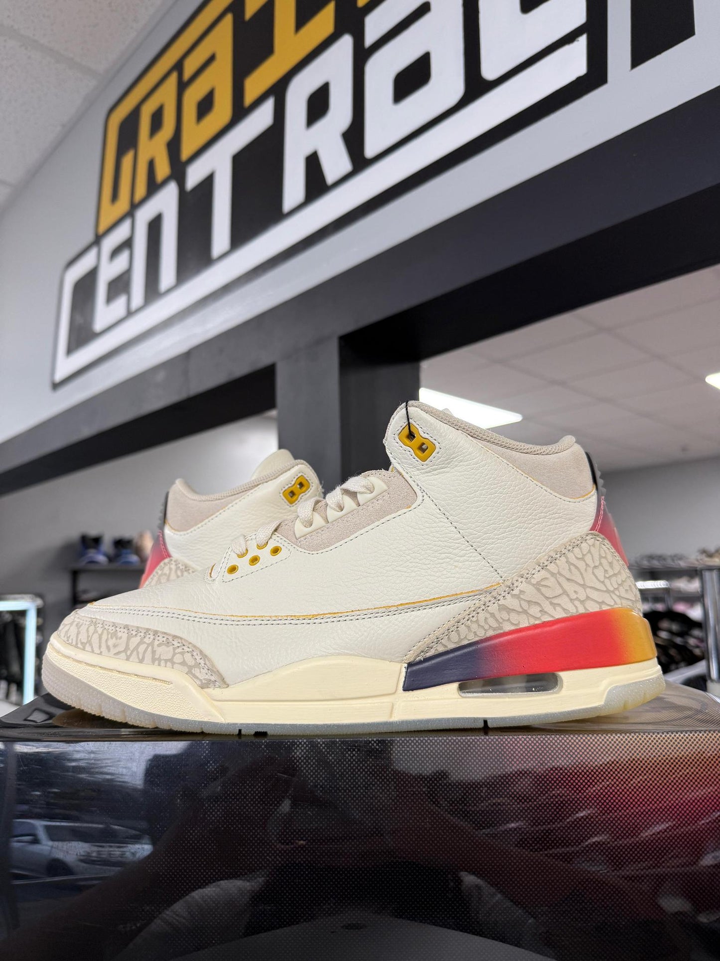 Jordan 3 x J Balvin "Sunset" Used Size 11