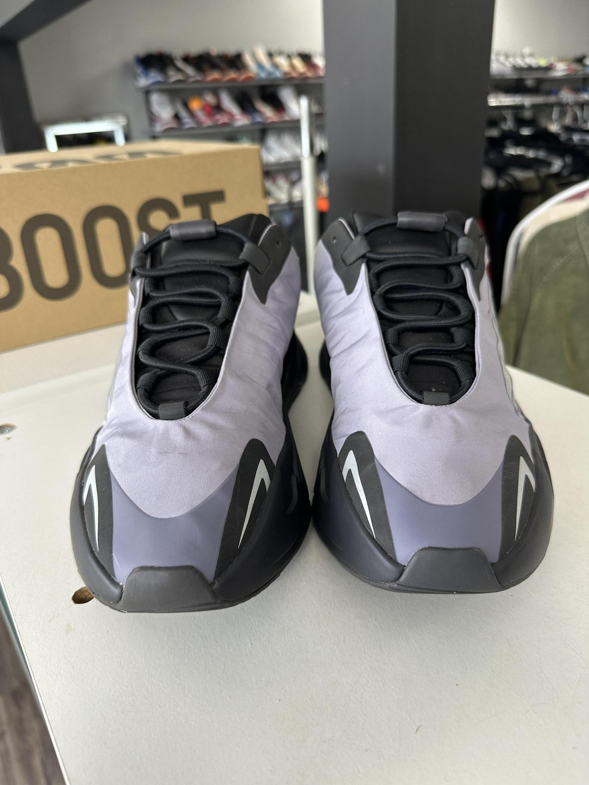 Yeezy 700 MNVN "Geode" Used Size 11