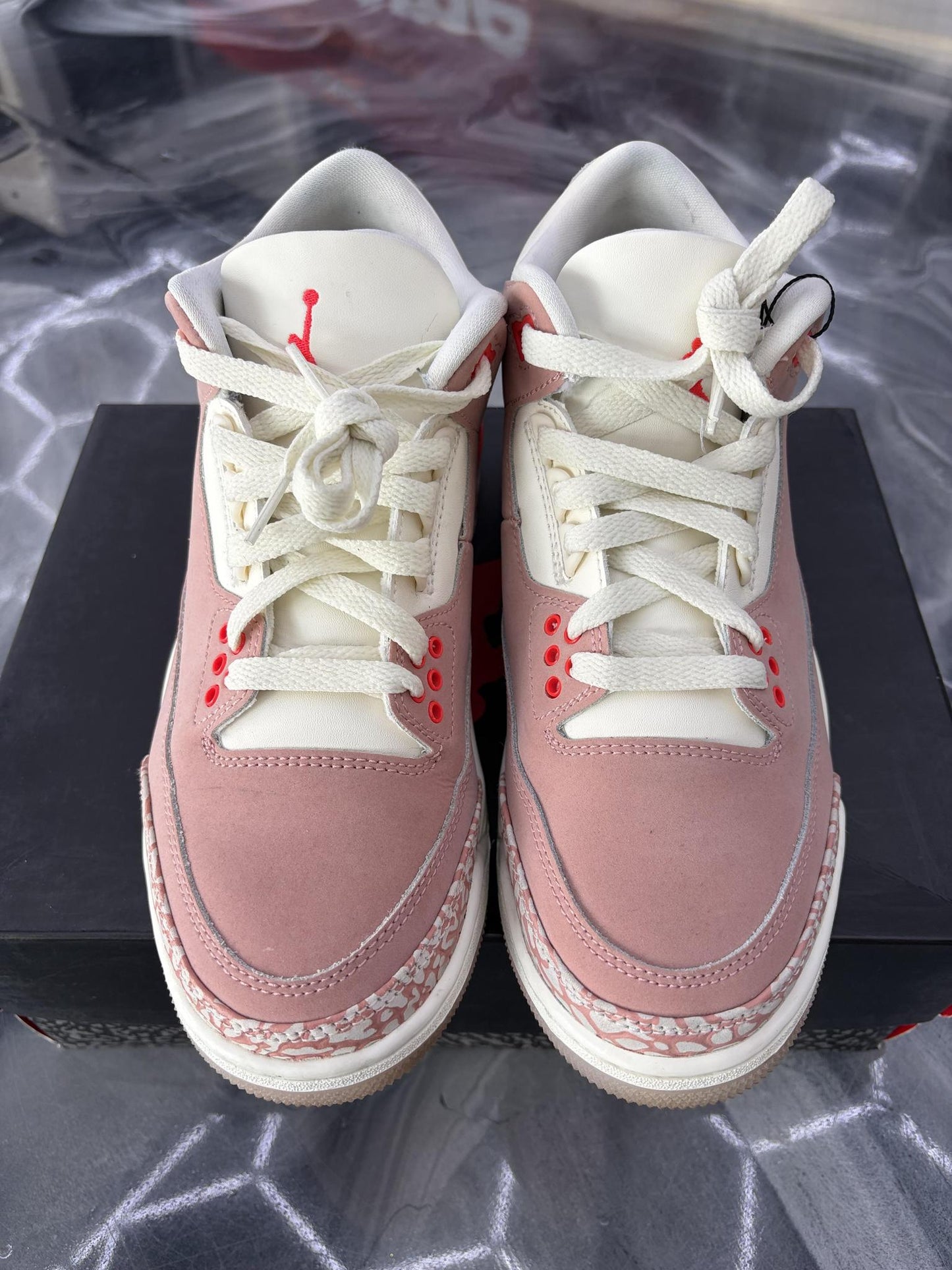 Jordan 3 "Rust Pink" Used Size 6.5Y/8W