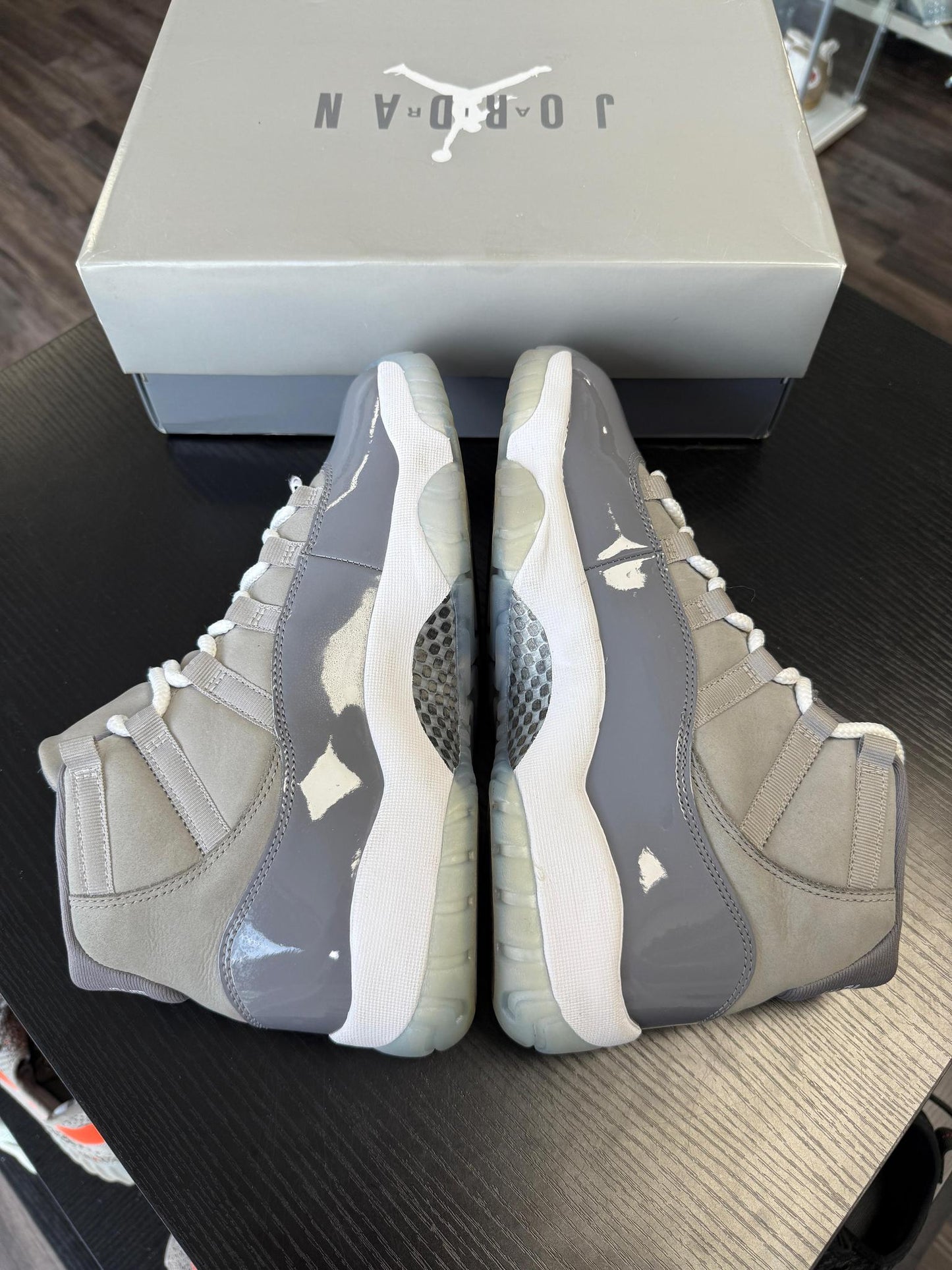 Jordan 11 Cool Grey Used Size 9