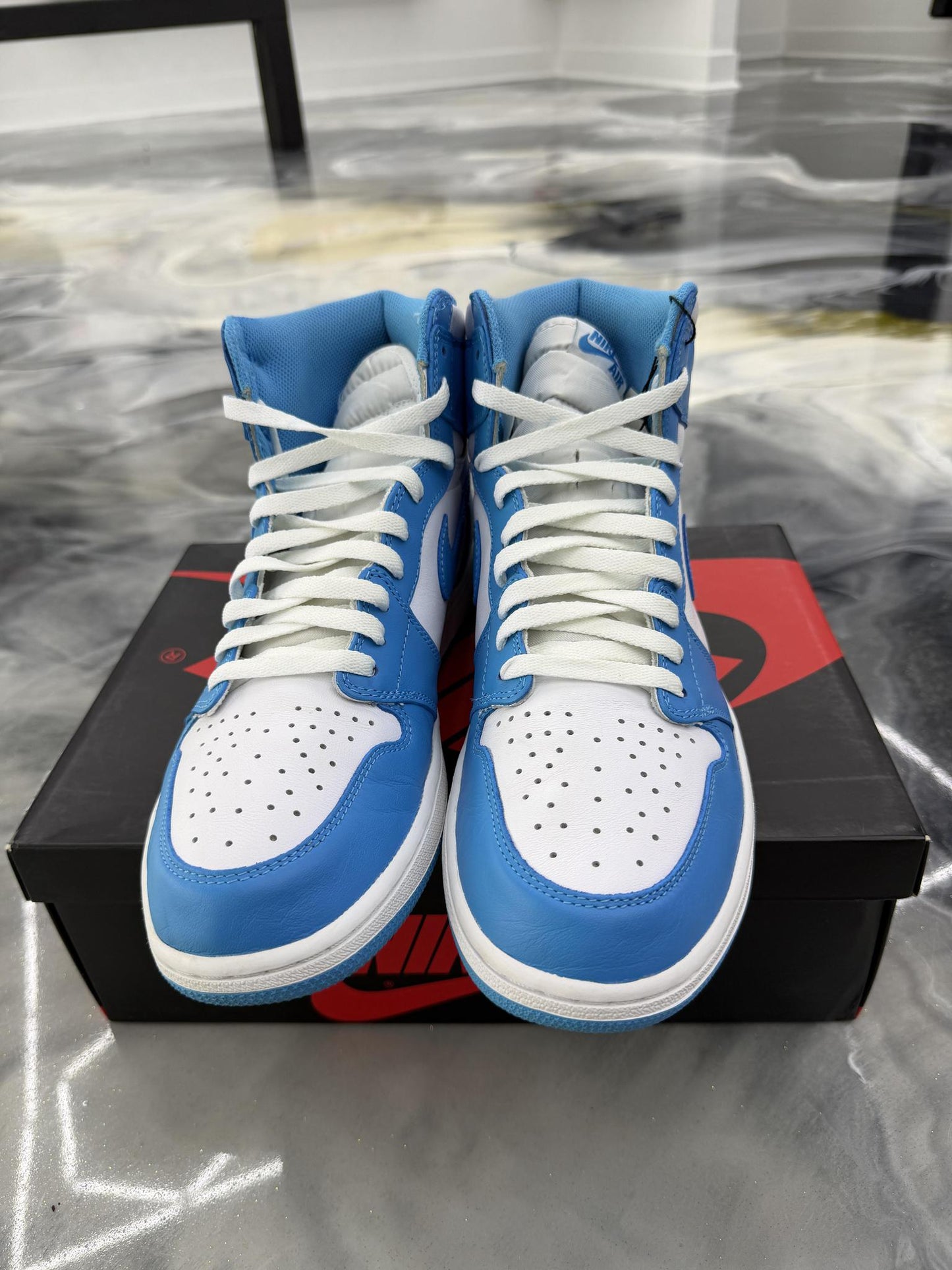 Jordan 1 UNC Used Size 12