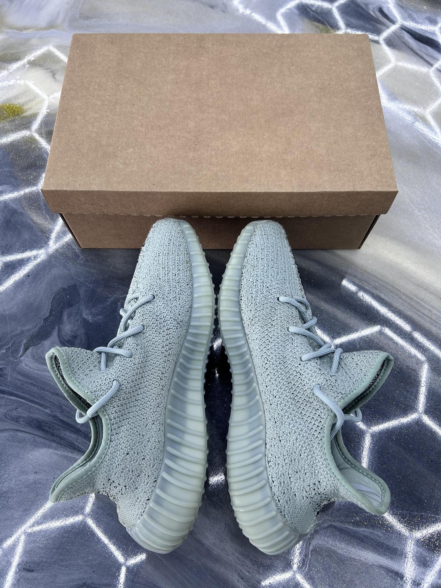 Yeezy 350 V2 "Salt" Used Size 10