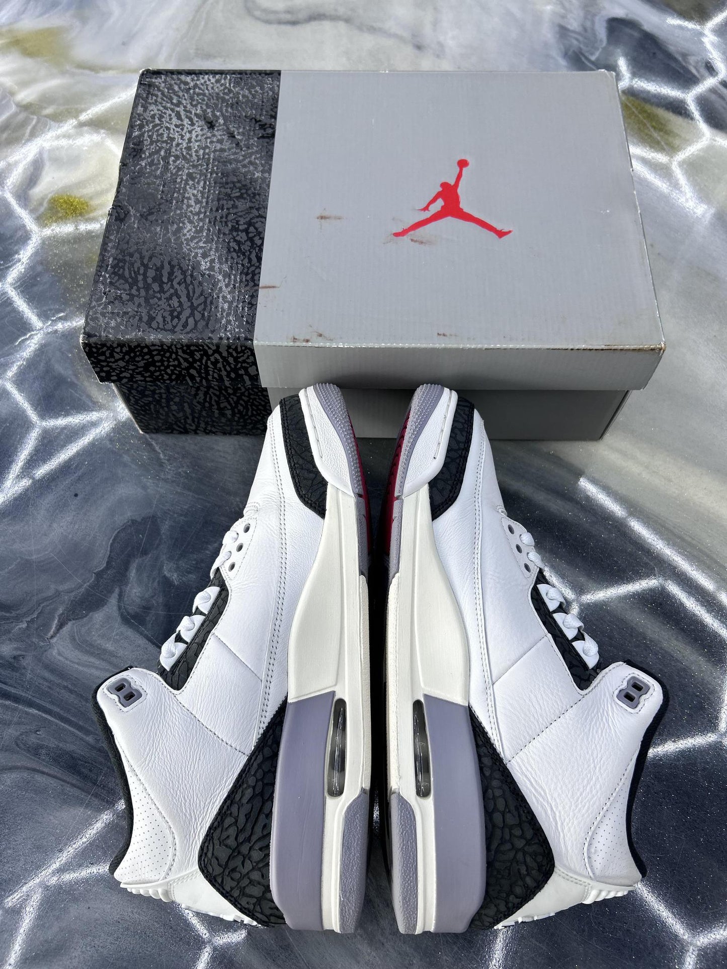 Jordan 3 Cement Grey Used Size 10