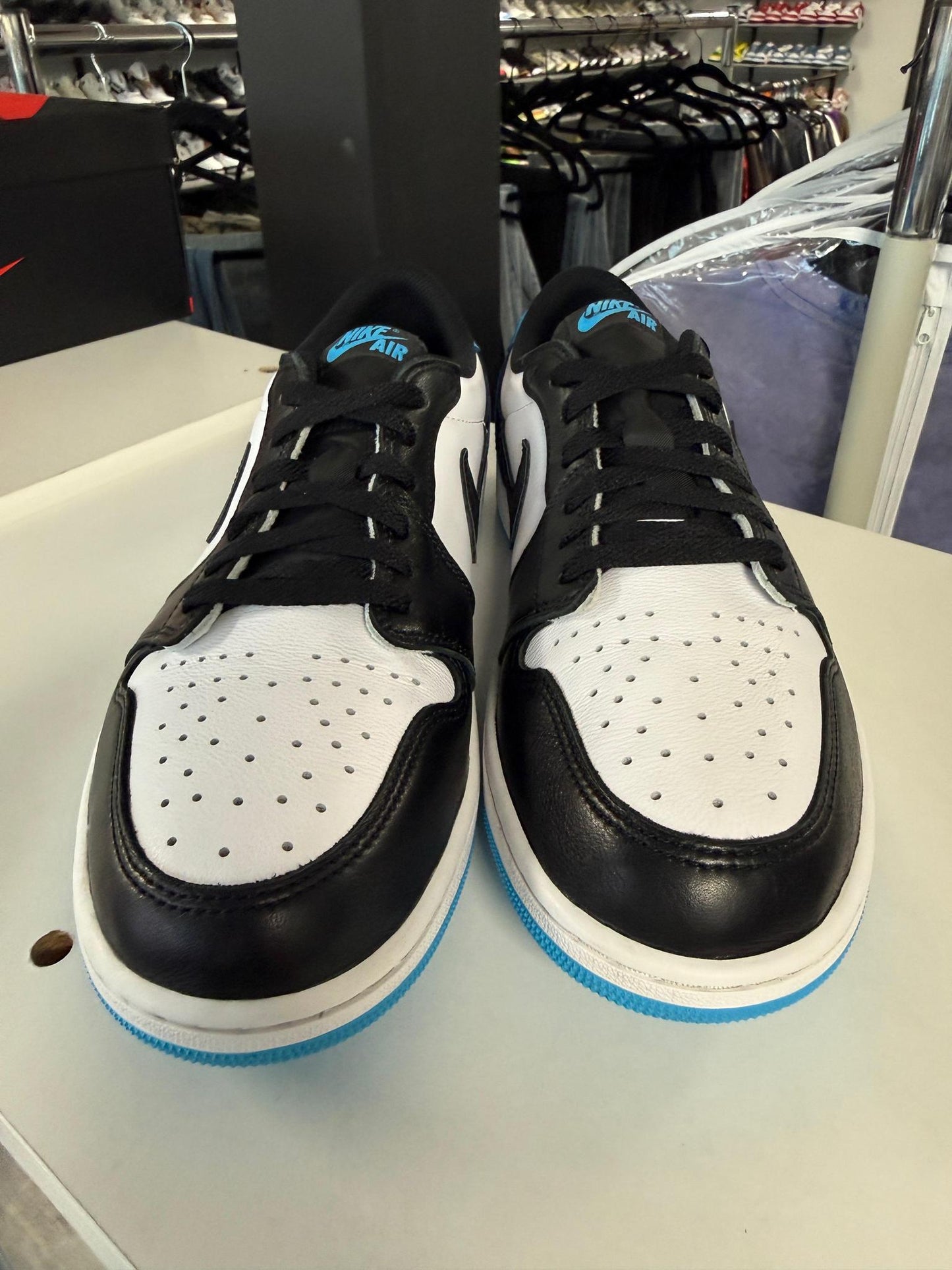 Jordan 1 Low Powder Blue Used Size 12