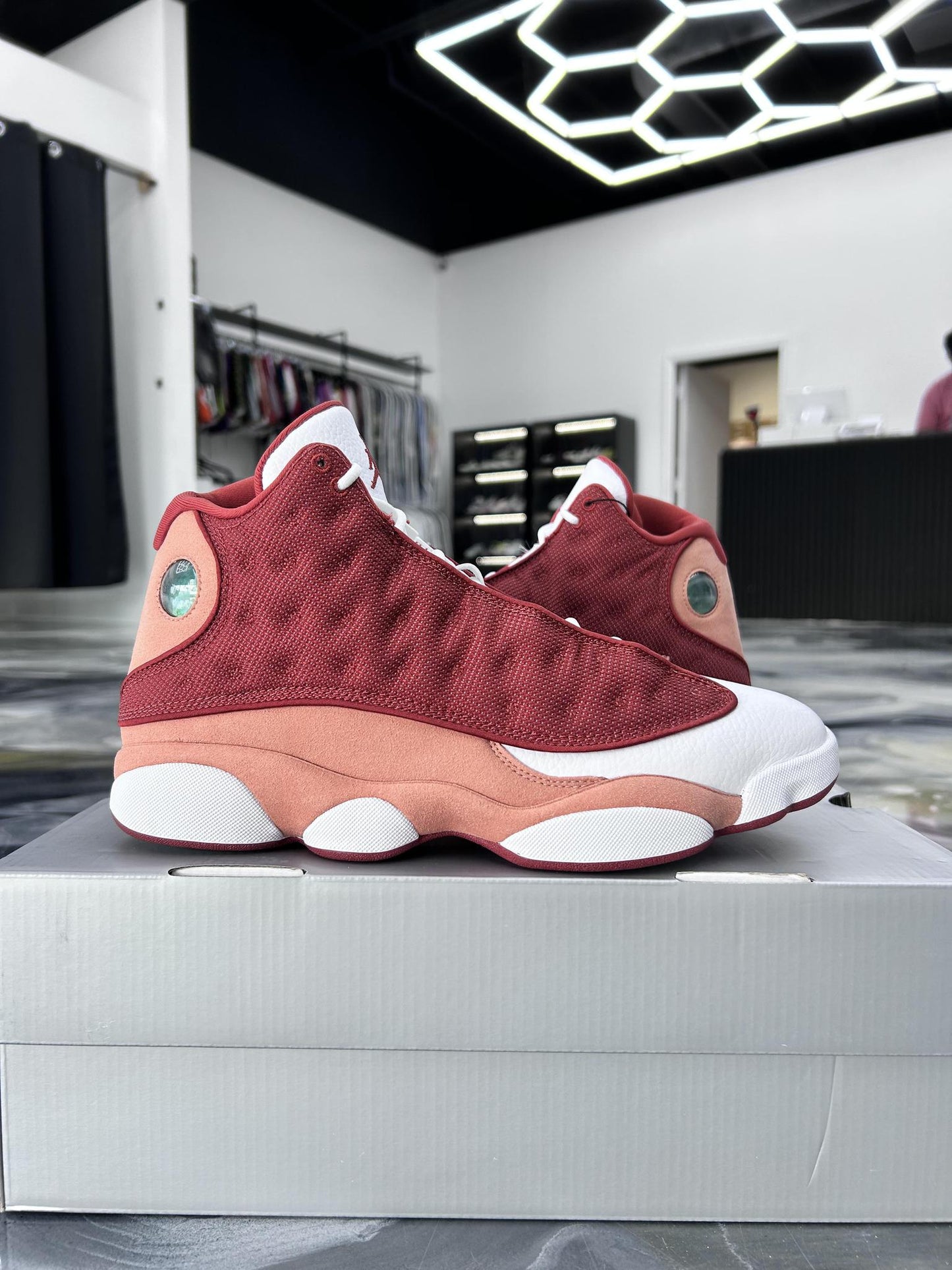 Jordan 13 "Dune Red" Used Size 11.5