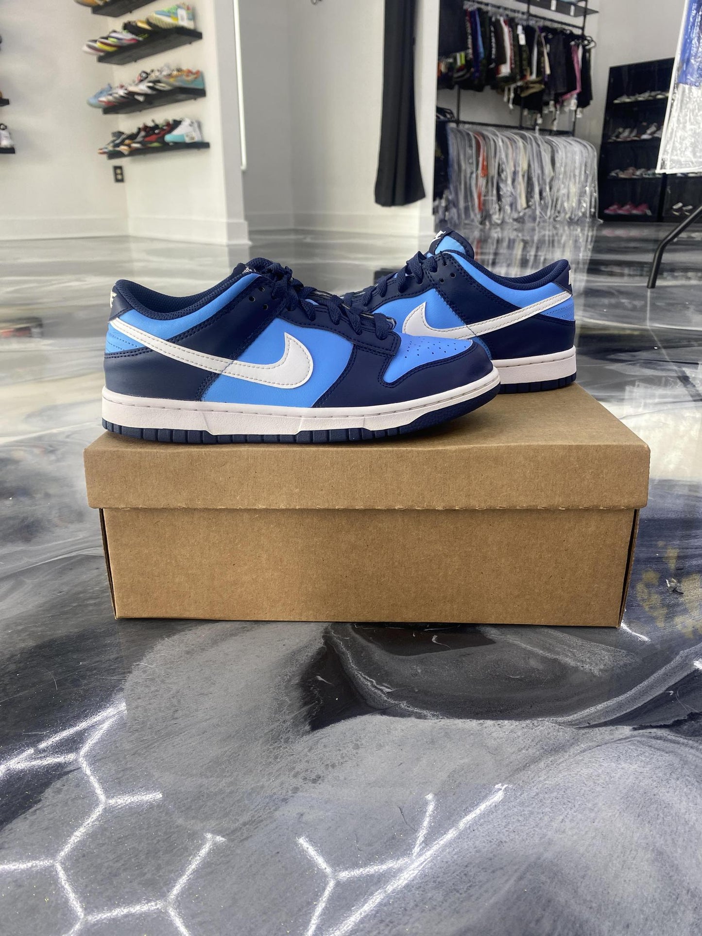 Nike Dunk Low "Obsidian University Blue" Used