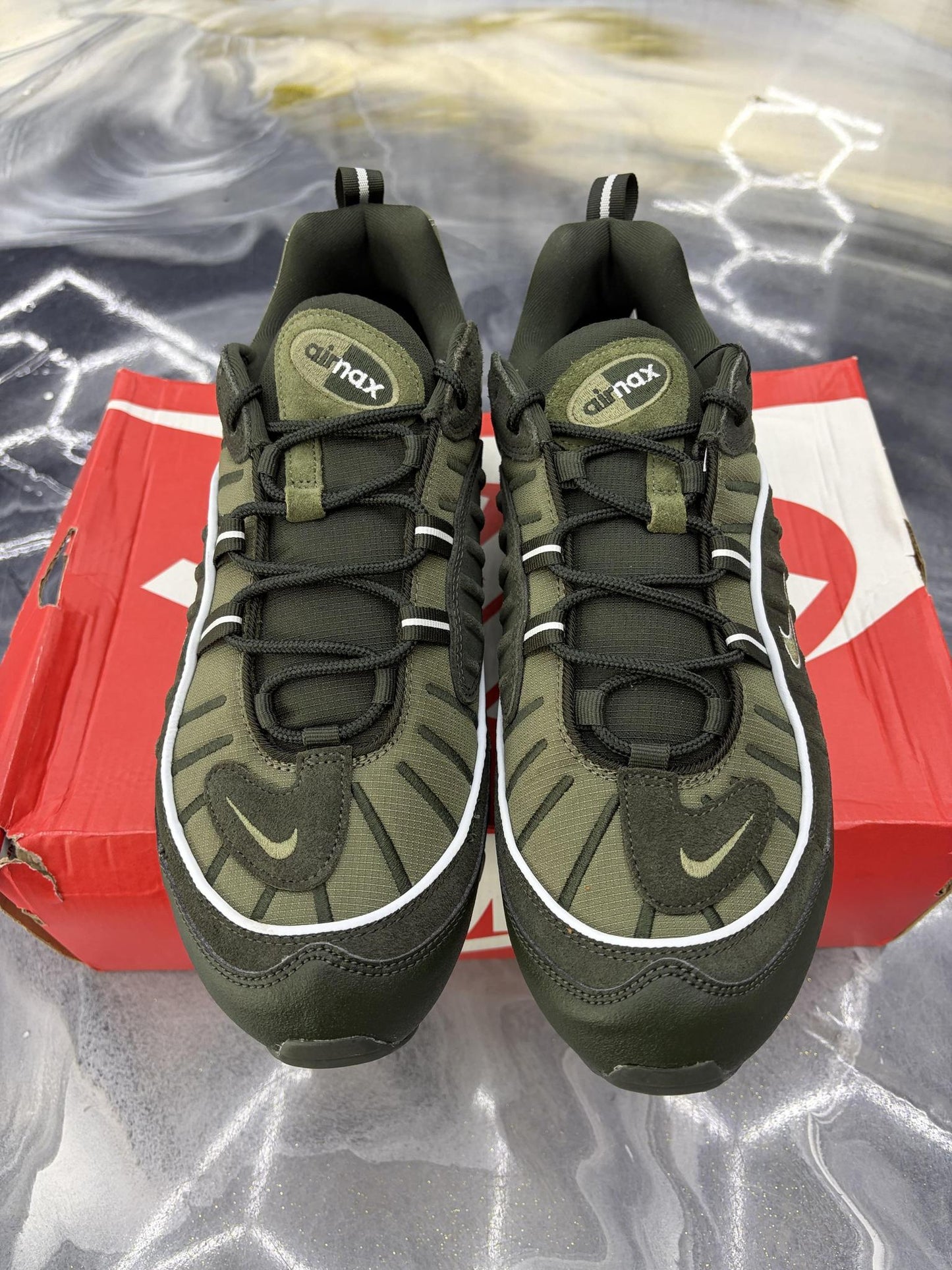 Nike Air Max 98 "Olive" Used Size 11.5