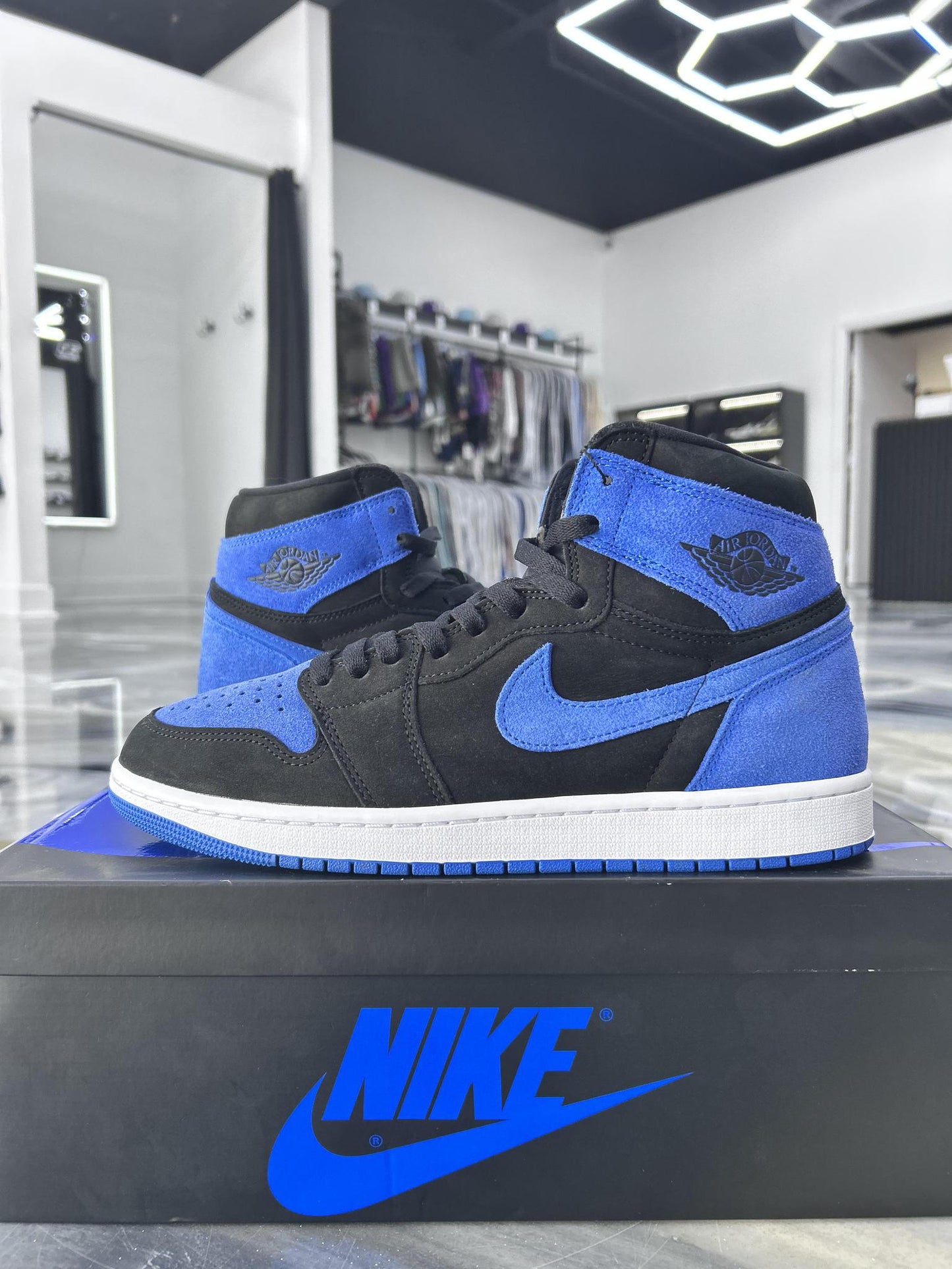 Jordan 1 "Royal Reimagined" Used Size 11