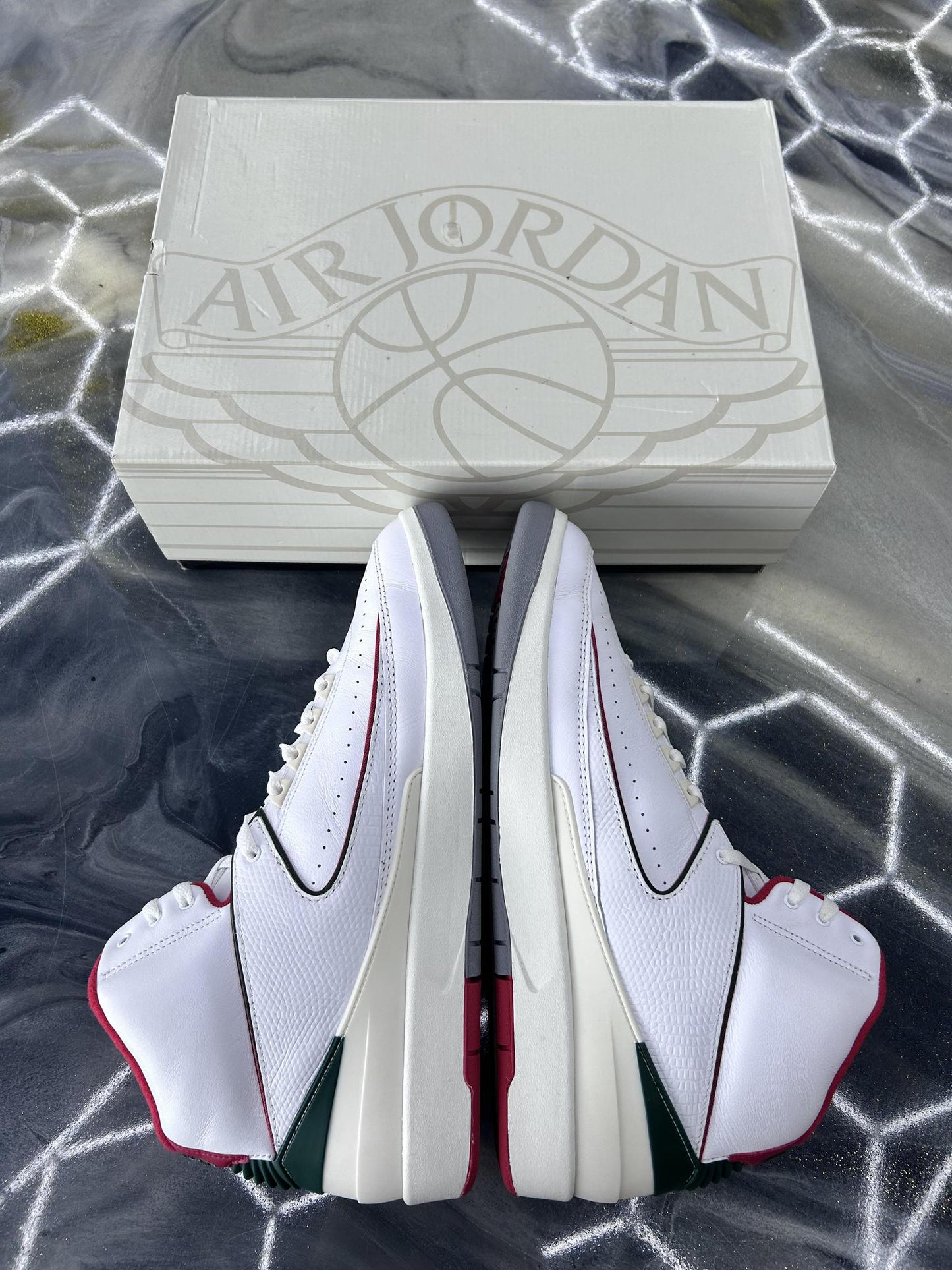 Jordan 2 "Origins" Used Size 14