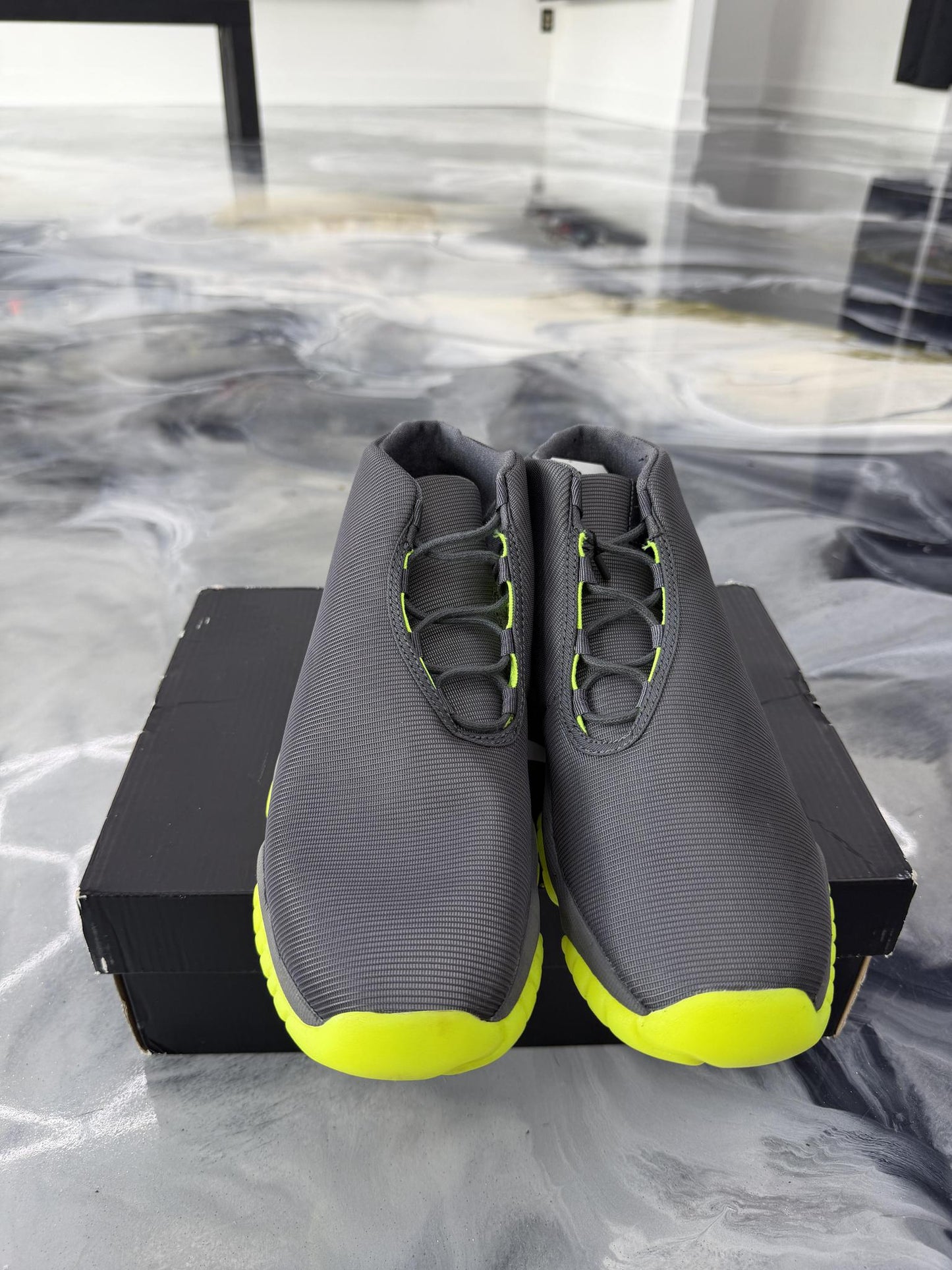 Jordan Future Dark Grey Volt Used