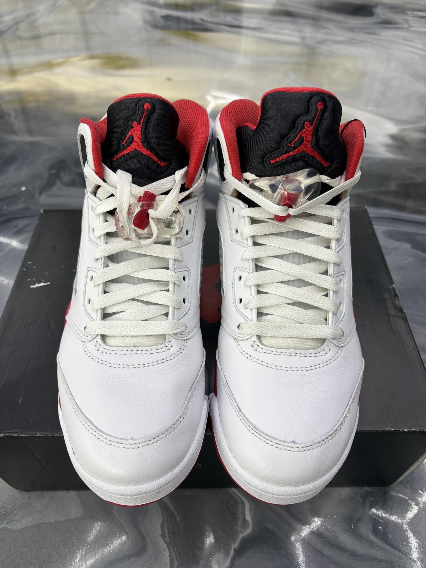 Jordan 5 "Fire Red" Used Size 8
