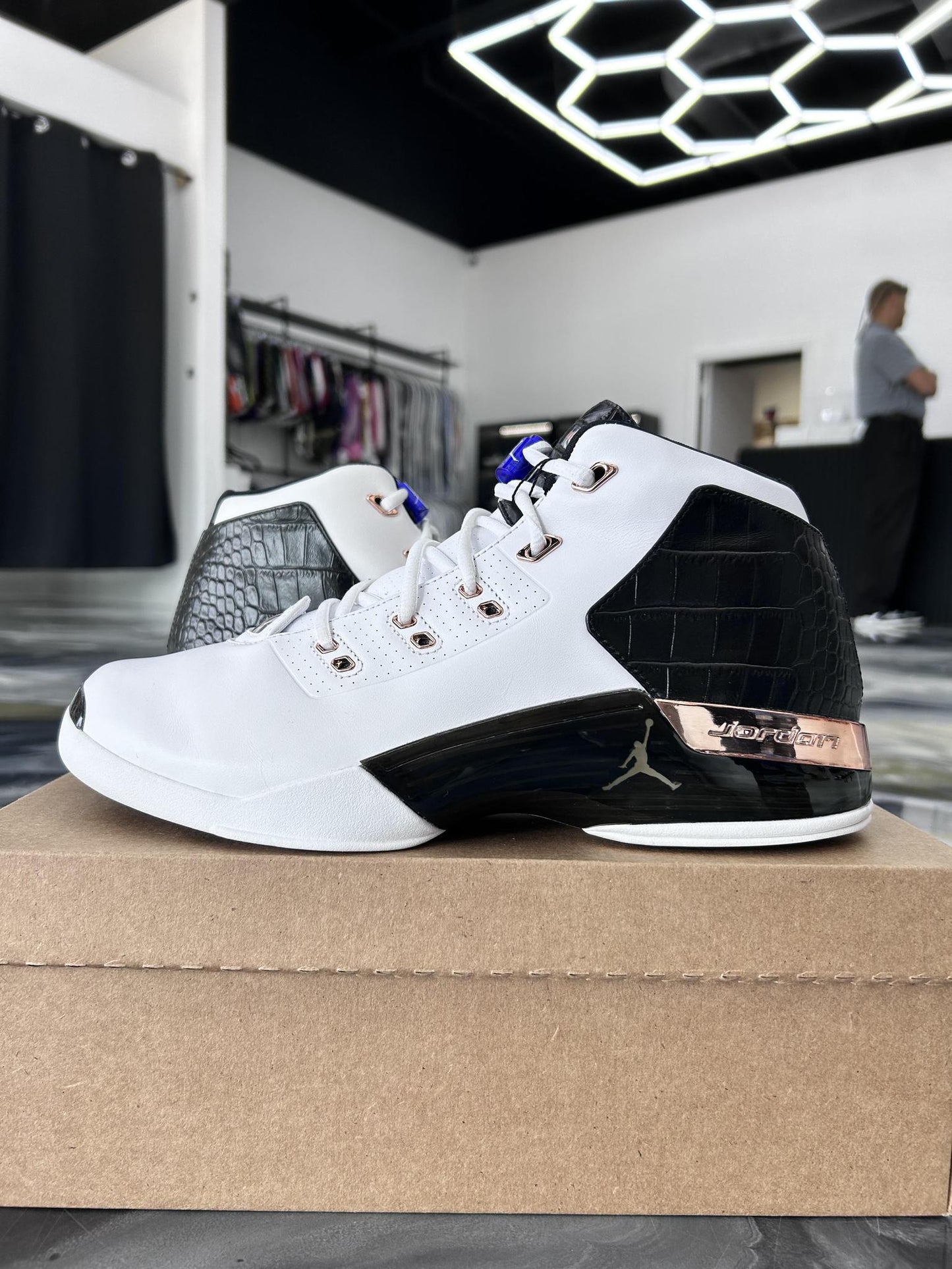 Jordan 17 "Copper" Used Size 11.5
