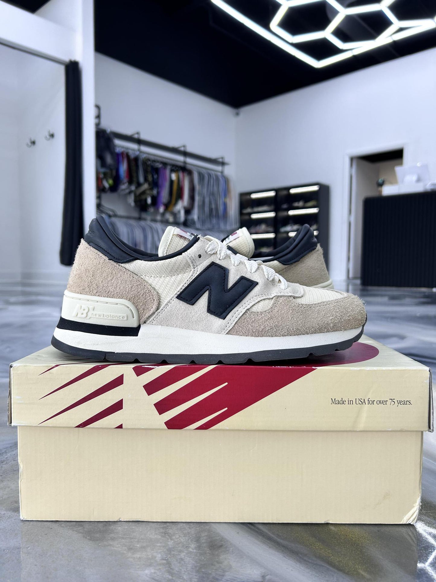 New Balance 990 "Teddy Santis" Used Size 7Y/8.5W