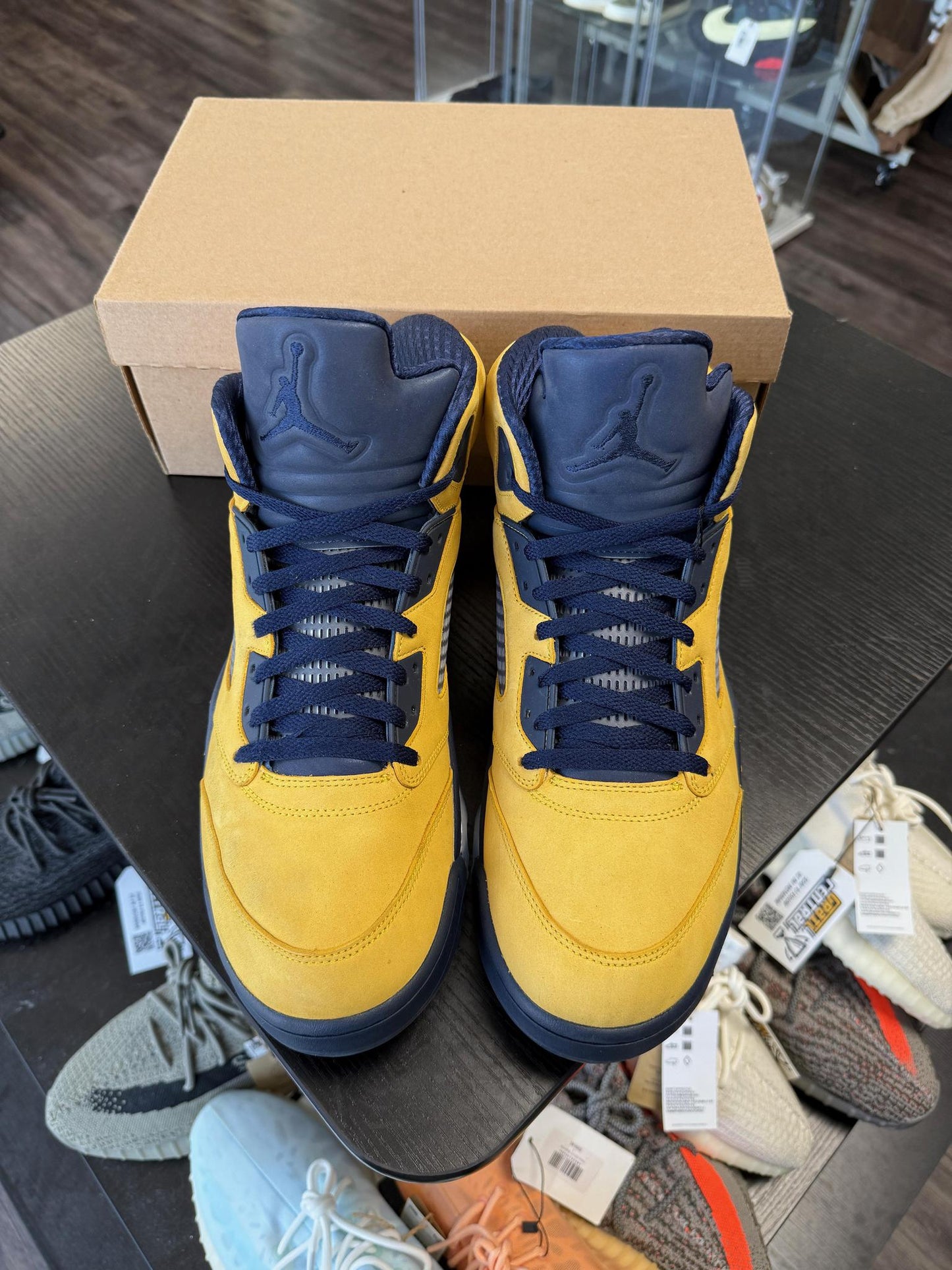 Jordan 5 "Michigan" Used Size 14