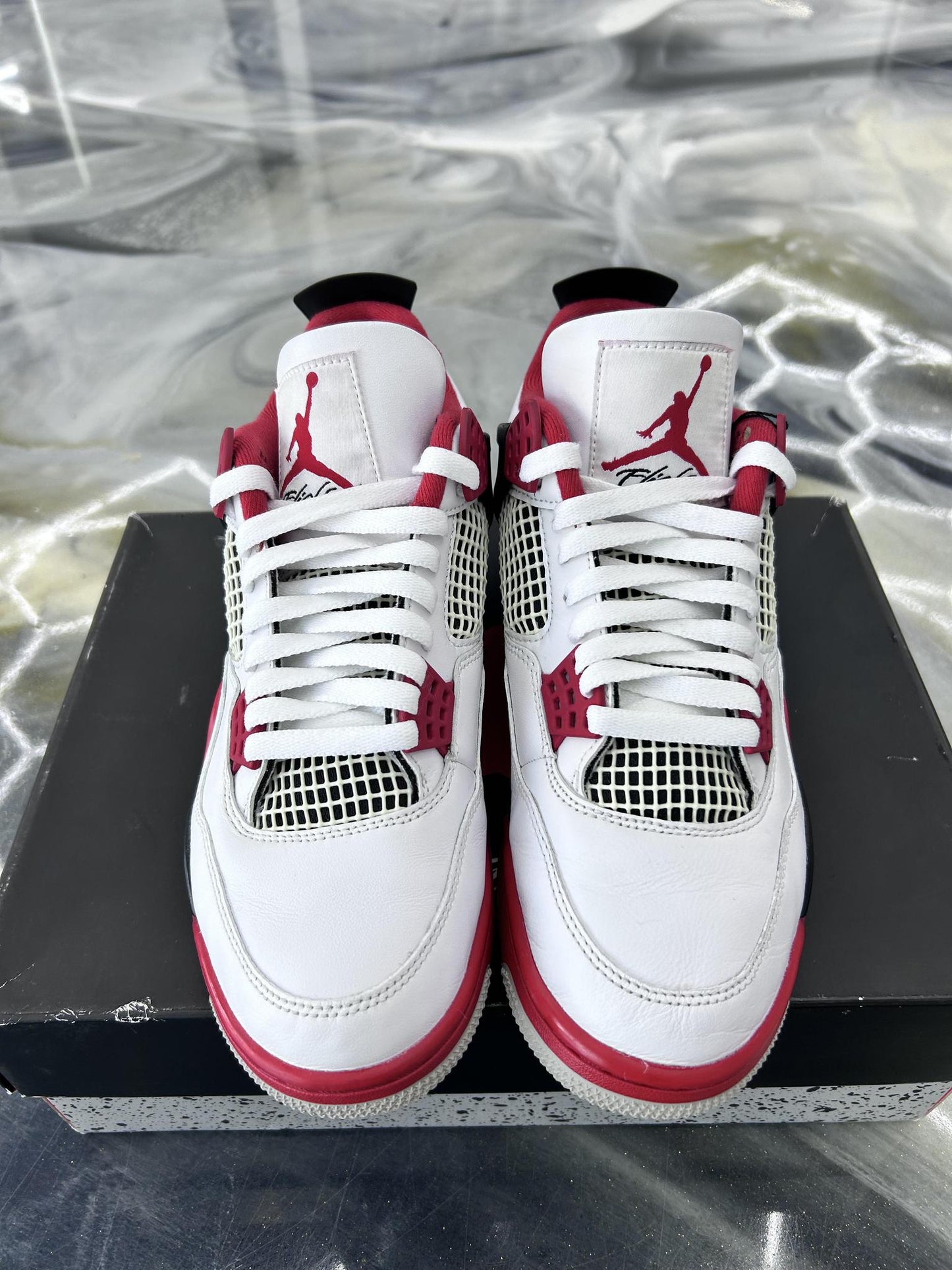 Jordan 4 "Fire Red" Used Size 8