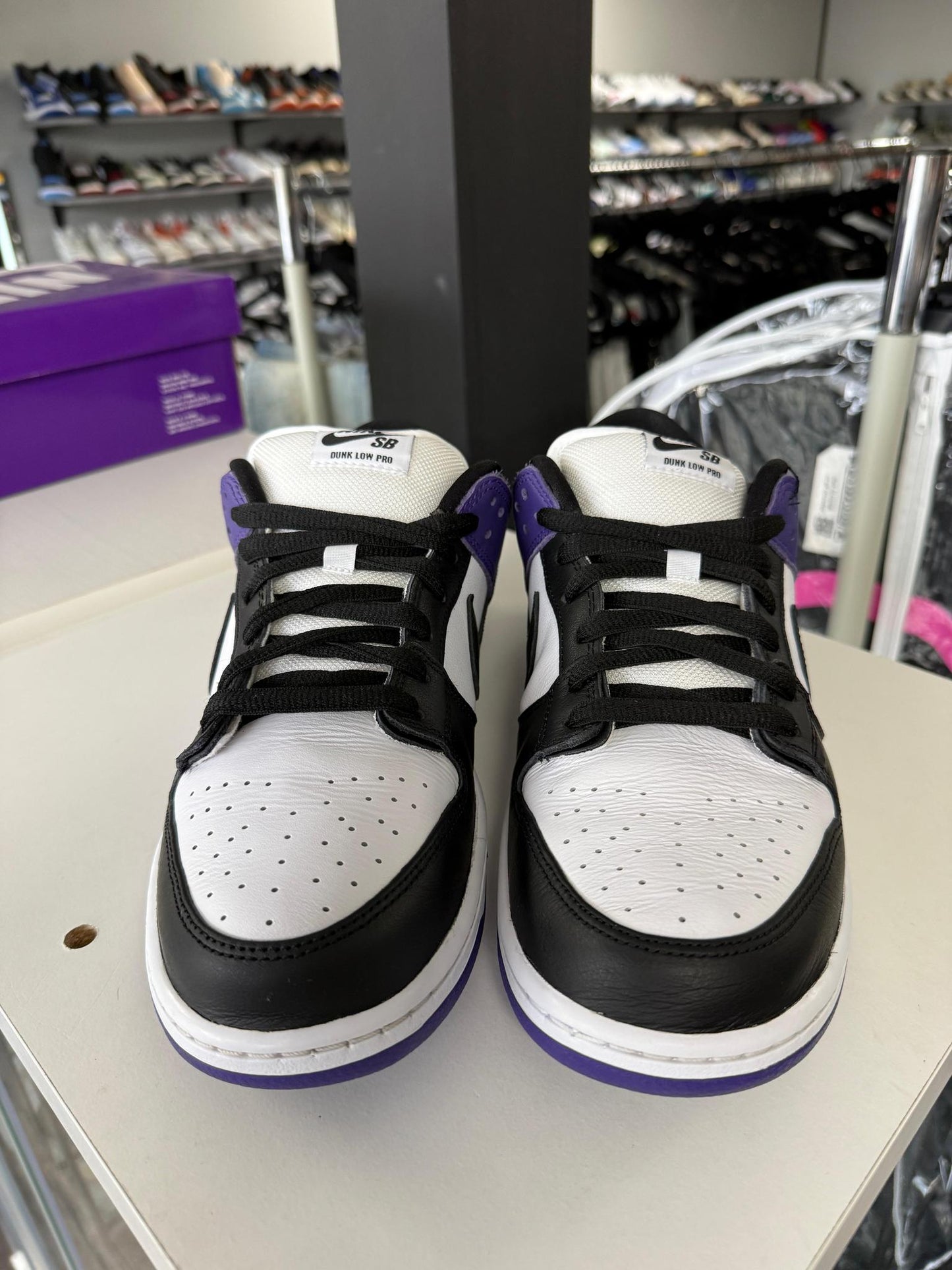 Nike SB Dunk Low "Court Purple" Used Size 11