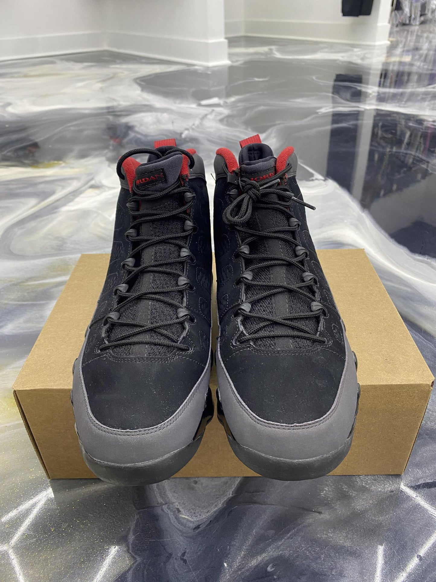 Jordan 9 Charcoal Used Size 10.5