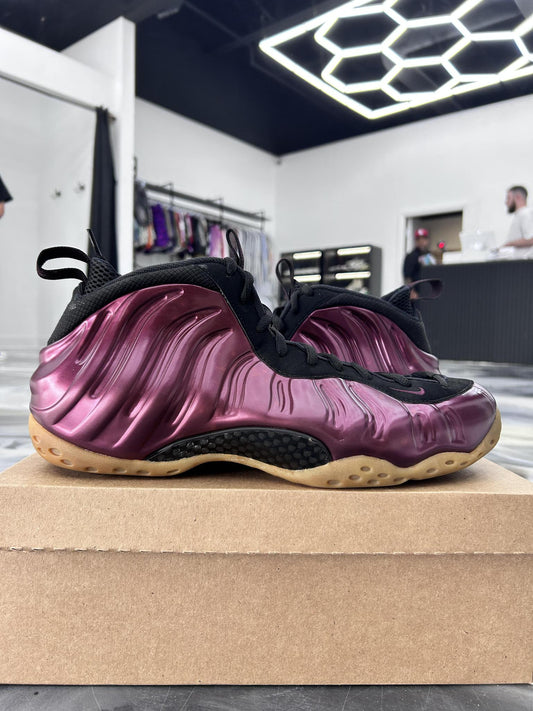 Nike Foamposite "Maroon" Used Size 14