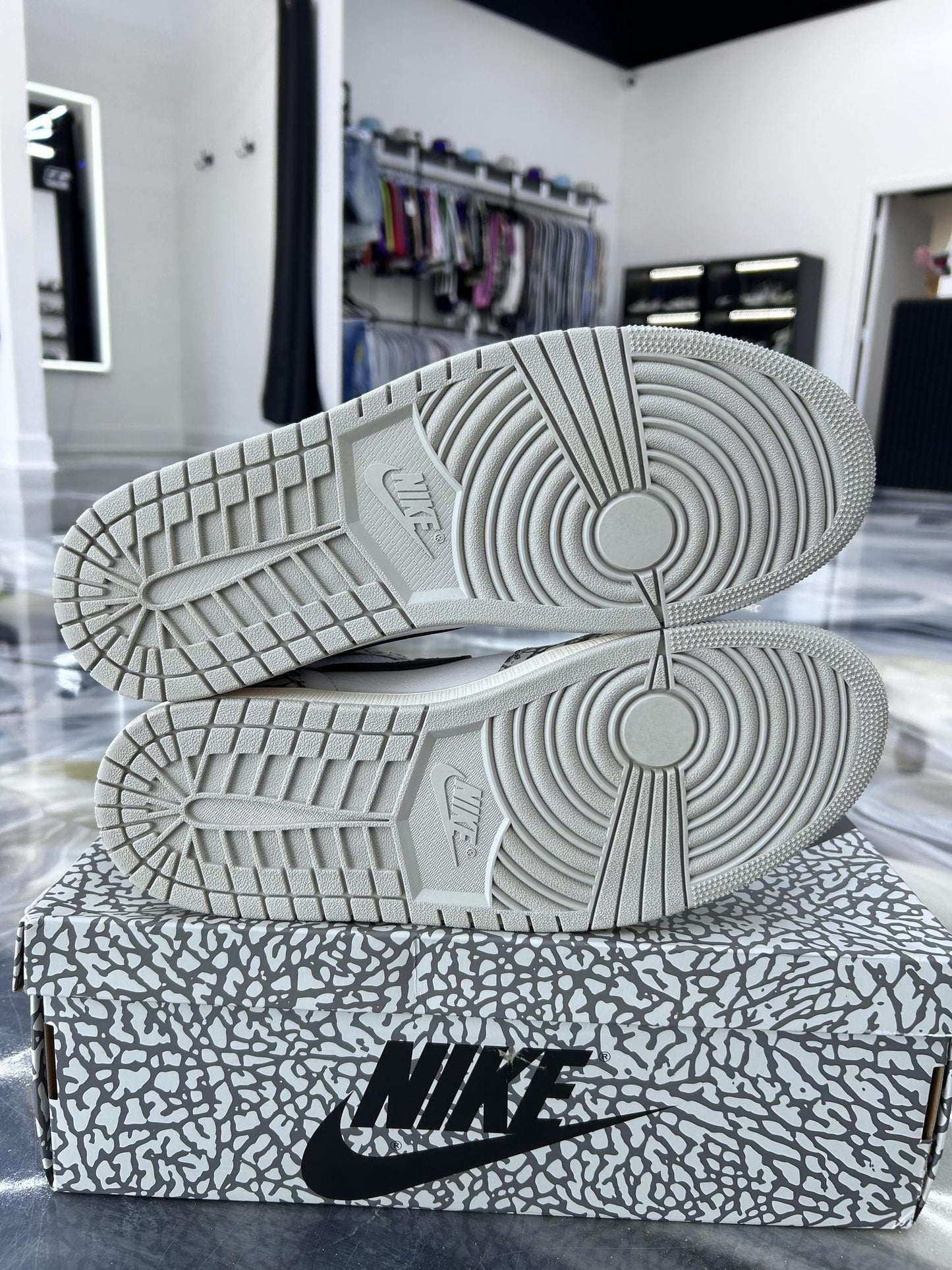 Jordan 1 "White Cement" Used Size 12