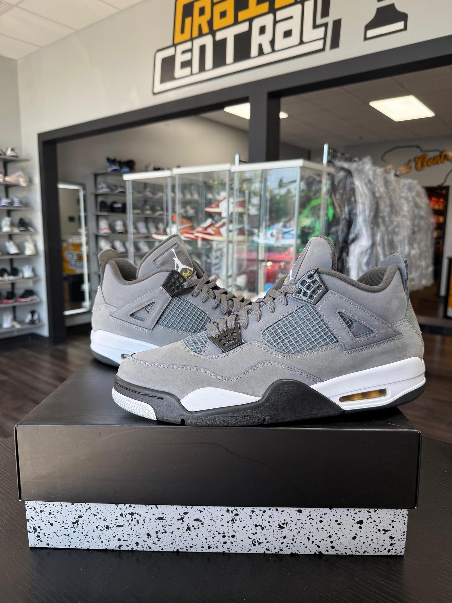 Jordan 4 "Cool Grey" Used Size 13