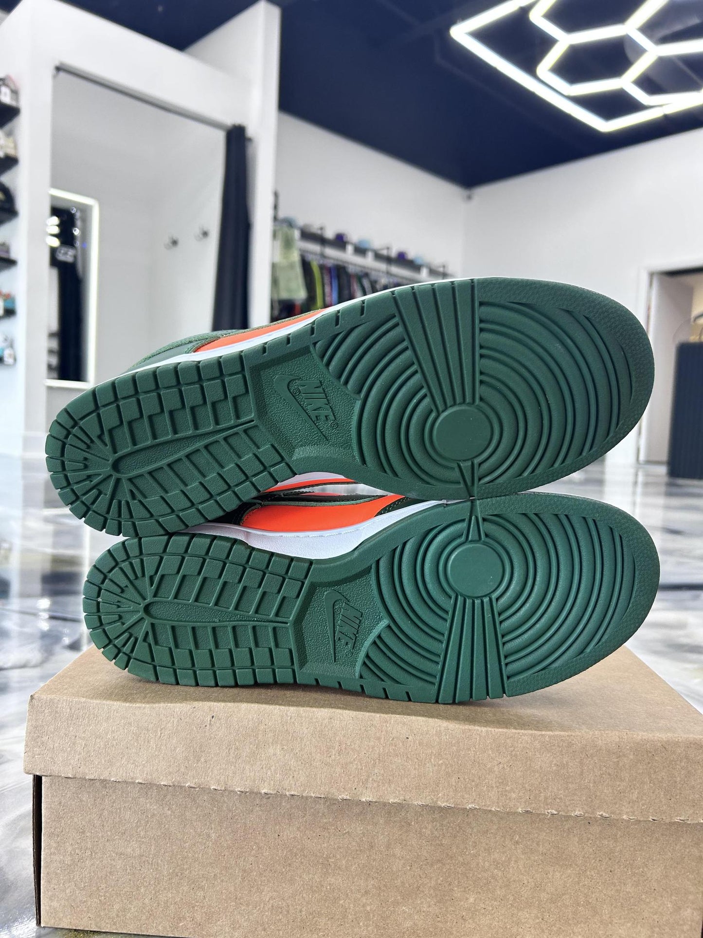Nike Dunk Low "Miami Hurricanes" Used Size 11