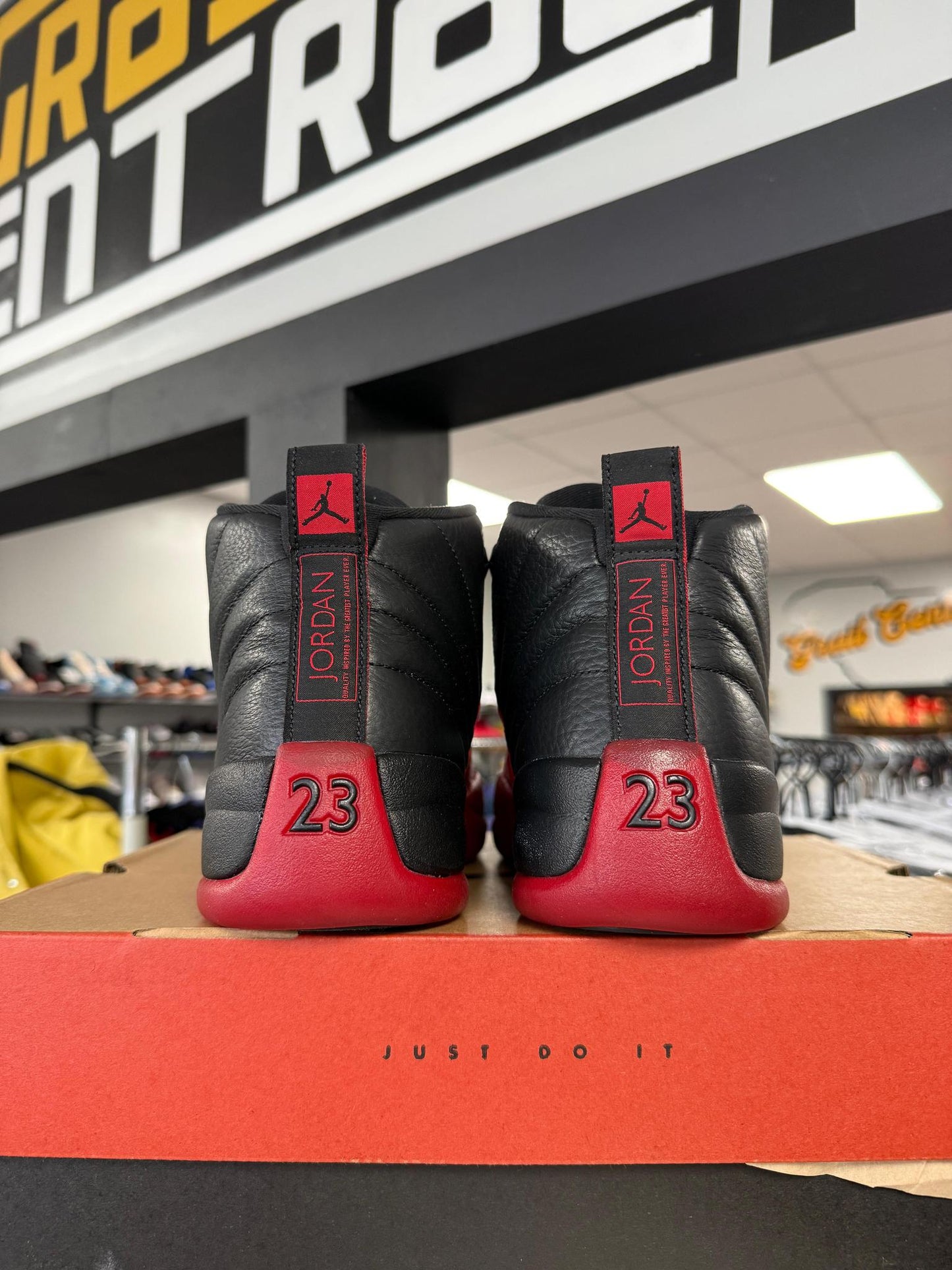 Jordan 12 "Flu Game" Used Size 10.5