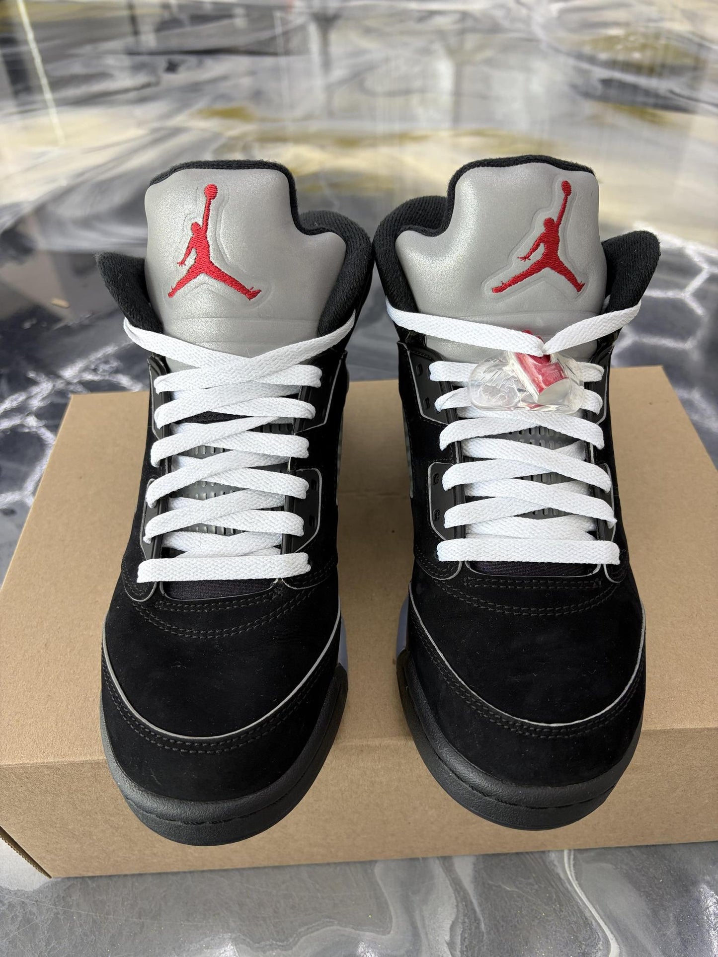 Jordan 5 "Metallic" Used Size 6.5Y/8W